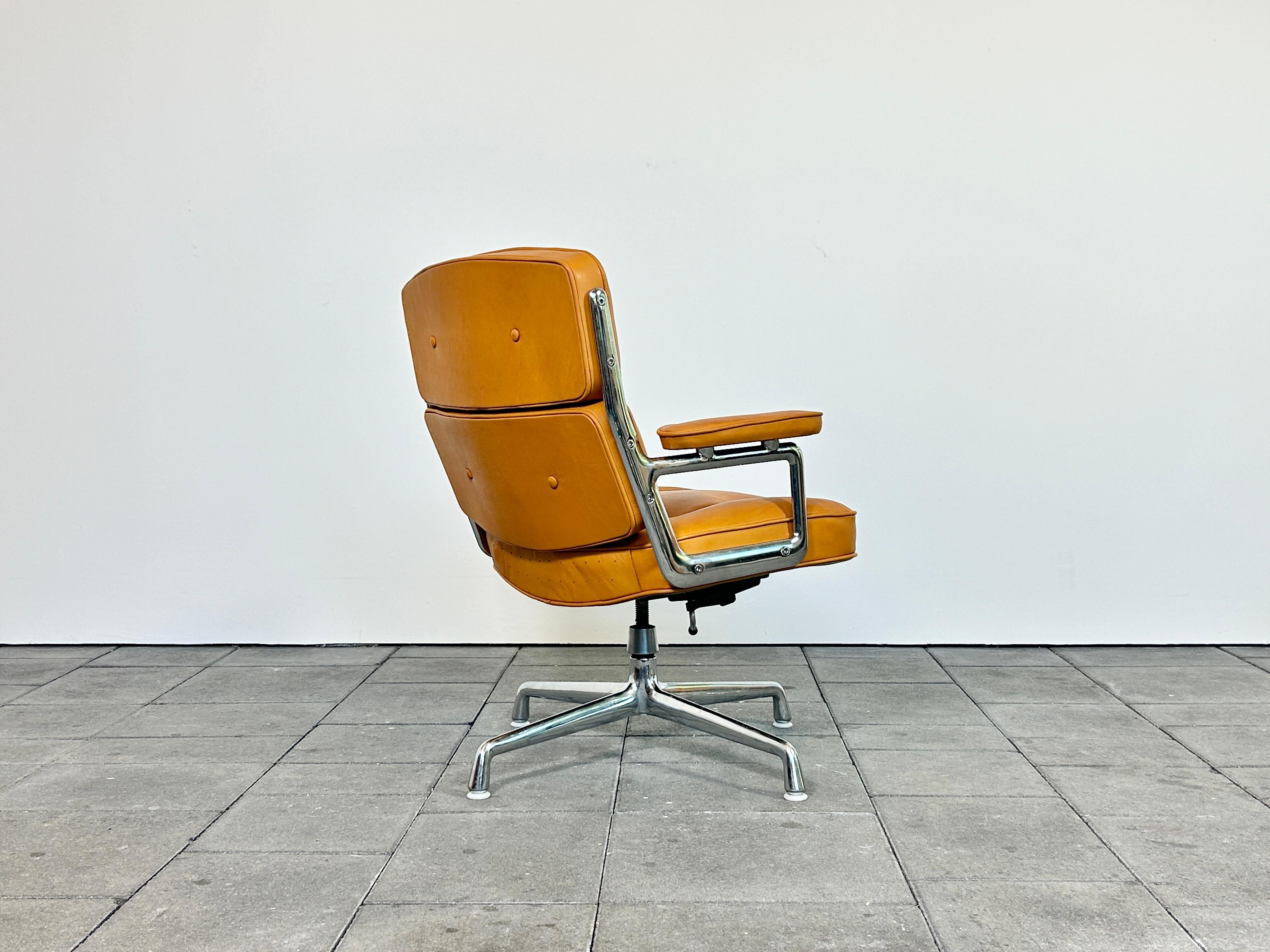 Aluminium Chaise de salon/temporelle Herman Miller ES104 conçue par Charles & Ray Eames