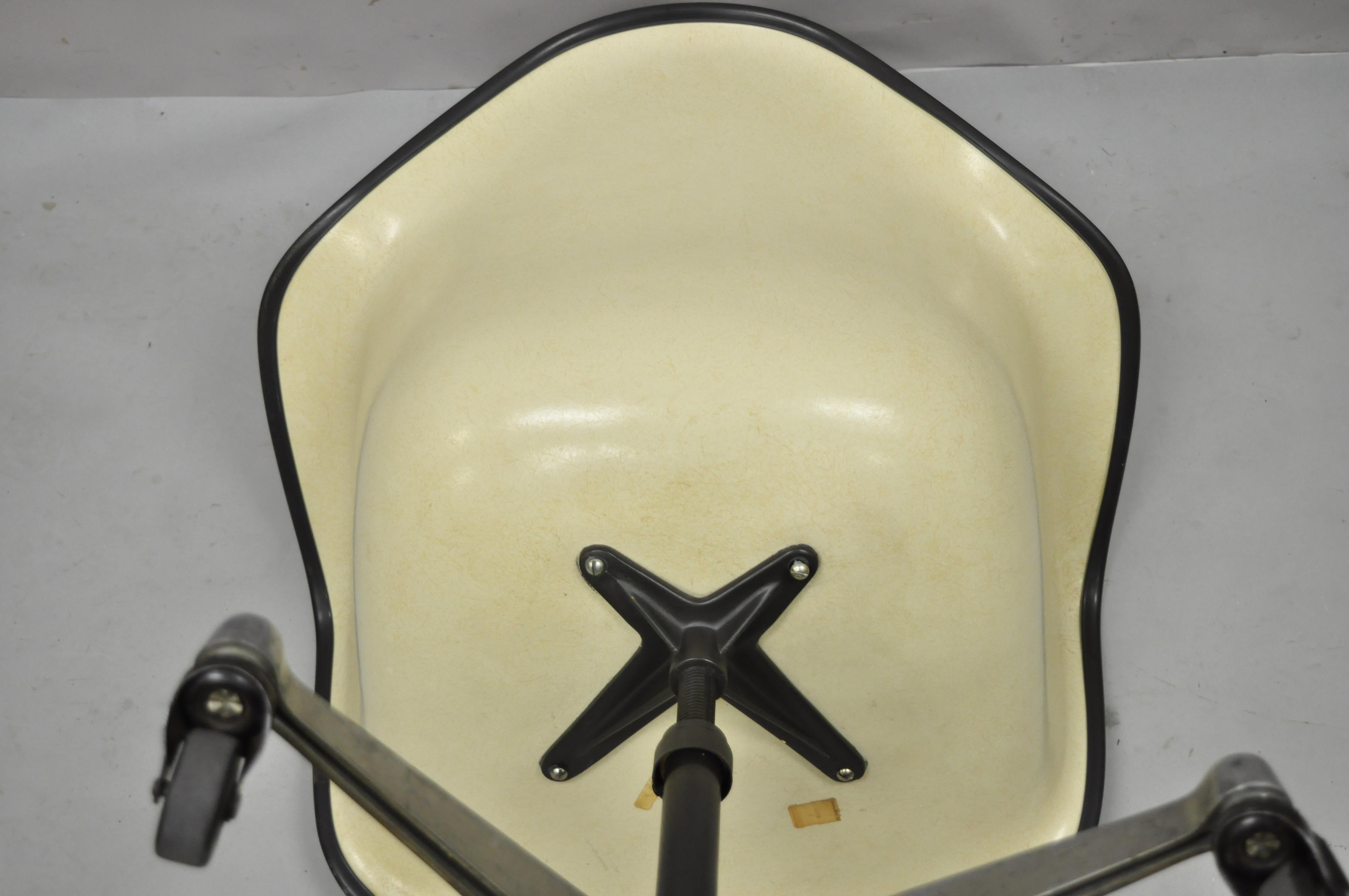 Mid-Century Modern Herman Miller Fiberglass Shell Upholstered Swivel Office Desk Chair on Wheels