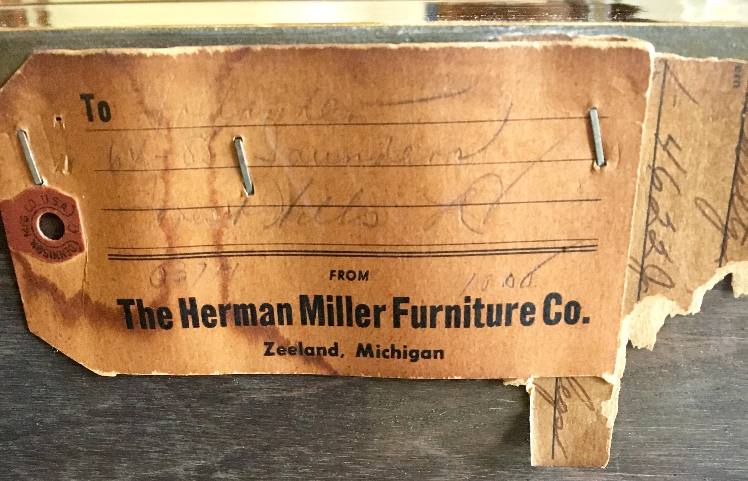 Herman Miller George Nelson Designed Kommode Kommode Basic Series:: 1952 im Zustand „Gut“ in West Hartford, CT