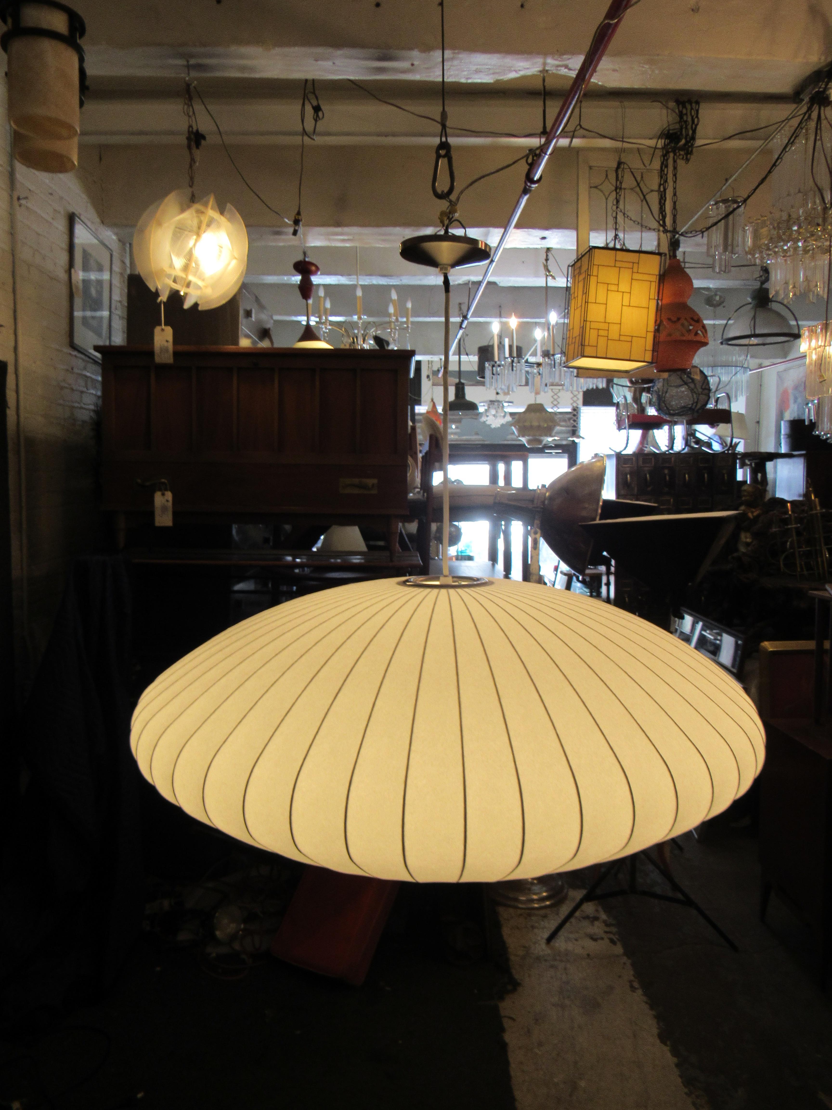 Contemporary Herman Miller Large Nelson Saucer Bubble Pendant