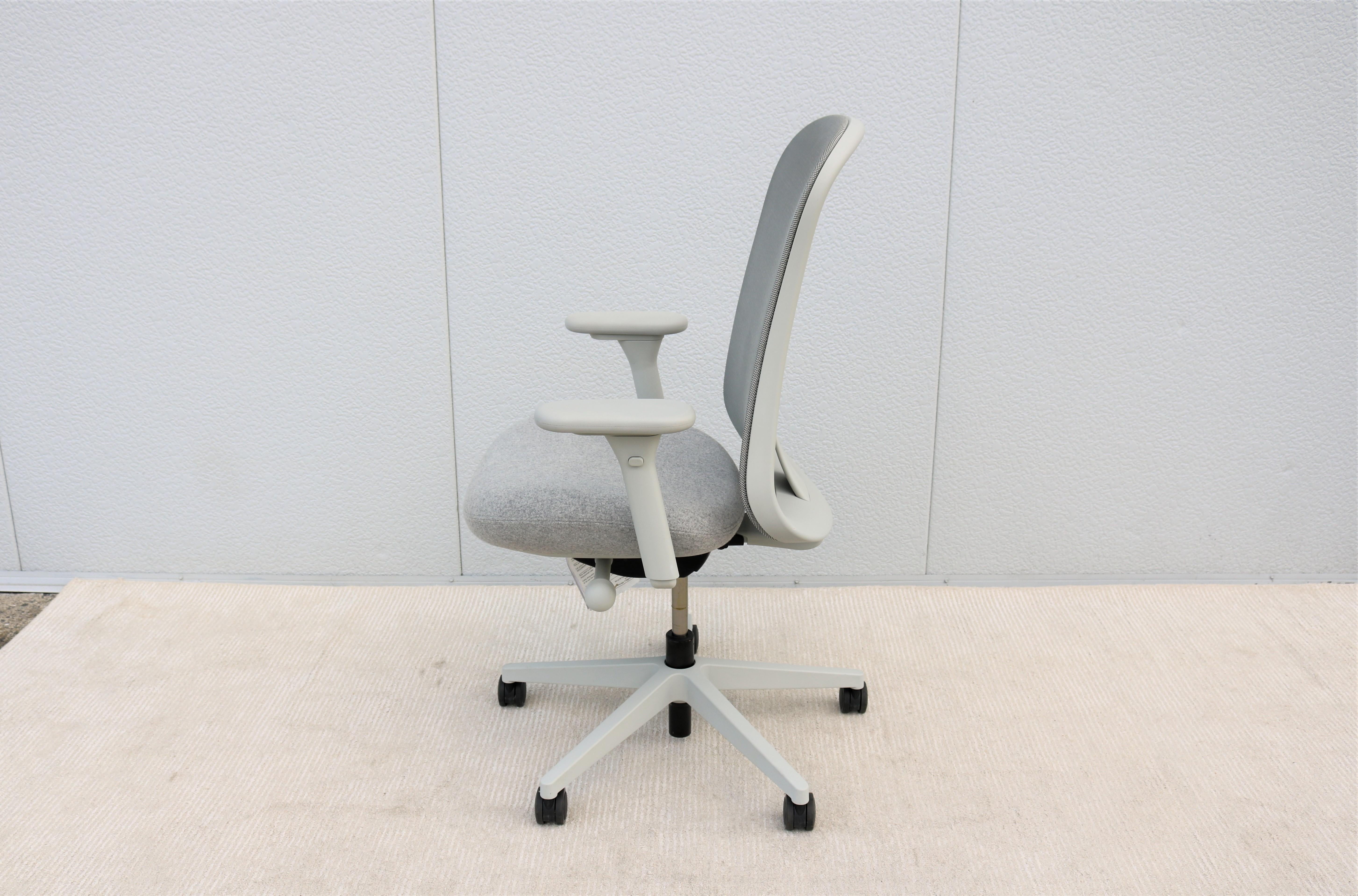 Herman Miller Lino Ergonomic Work Office Desk Chair Fully Adjustable Brand New 1