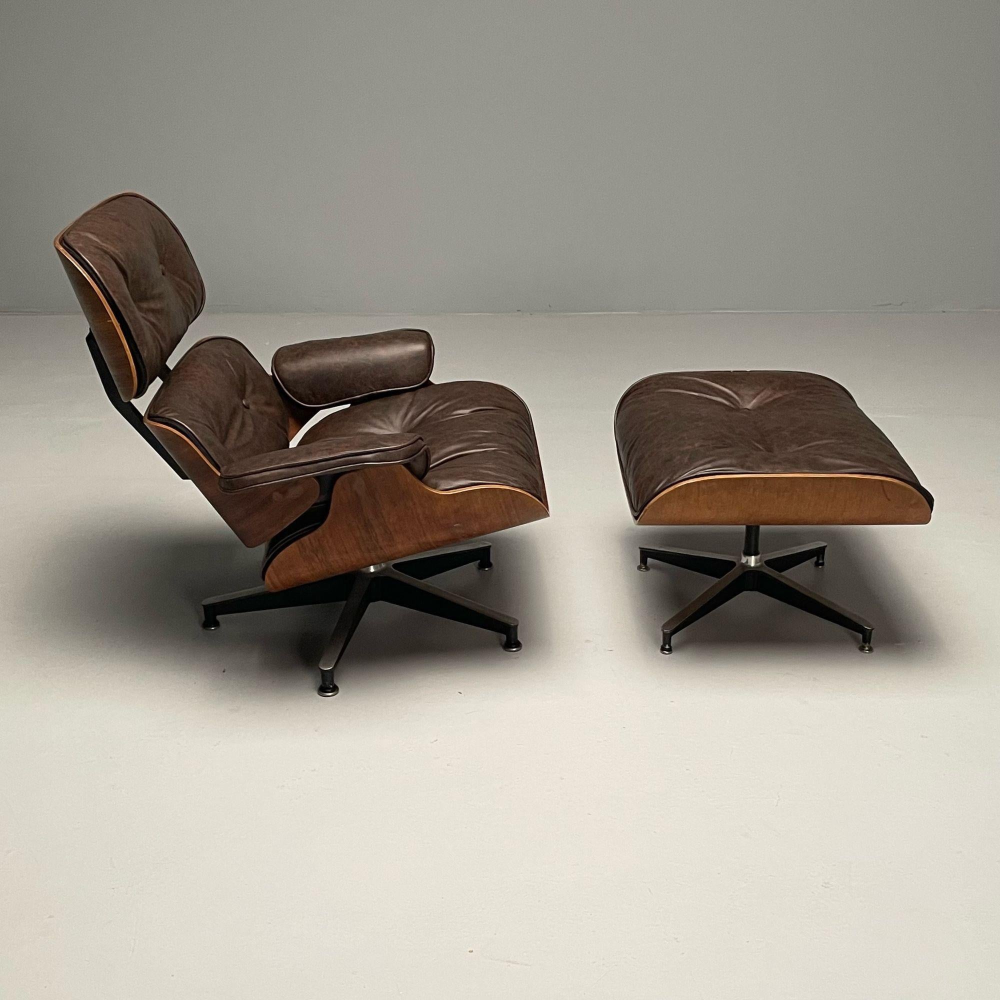 Herman Miller, Mid-Century Modern, Eames Lounge Chair, Ottoman, USA, 1960s

A vintage Herman Miller lounge chair with matching ottoman designed by Charles Eames (1907-1978) and Ray Eames (1912-1988). Iconic Mid Century Modern design with newly