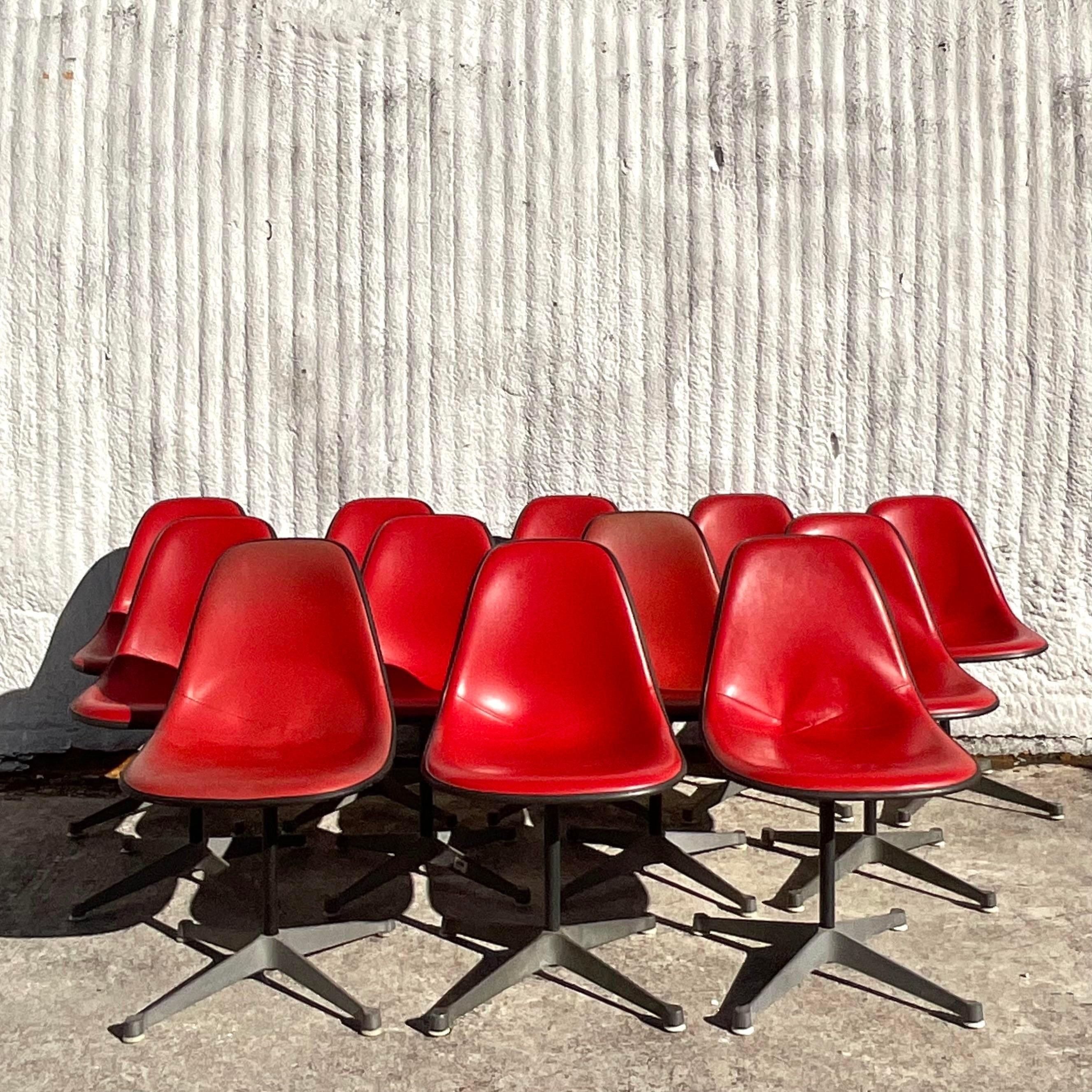 Herman Miller Molded Fiberglass Shell Chair - Set of 12 For Sale 3
