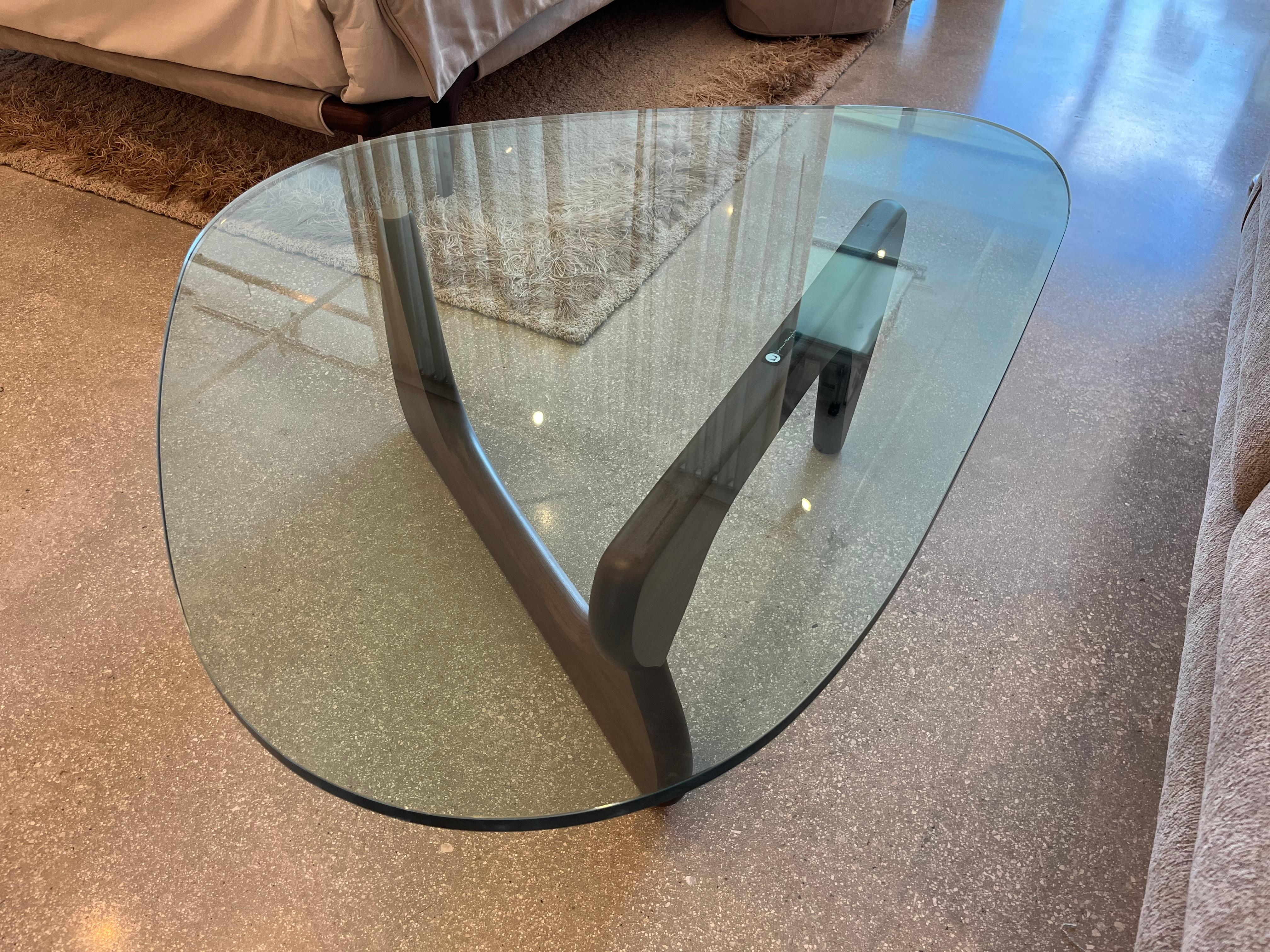 Mesa Herman Miller Noguchi Siglo XXI y contemporáneo en venta