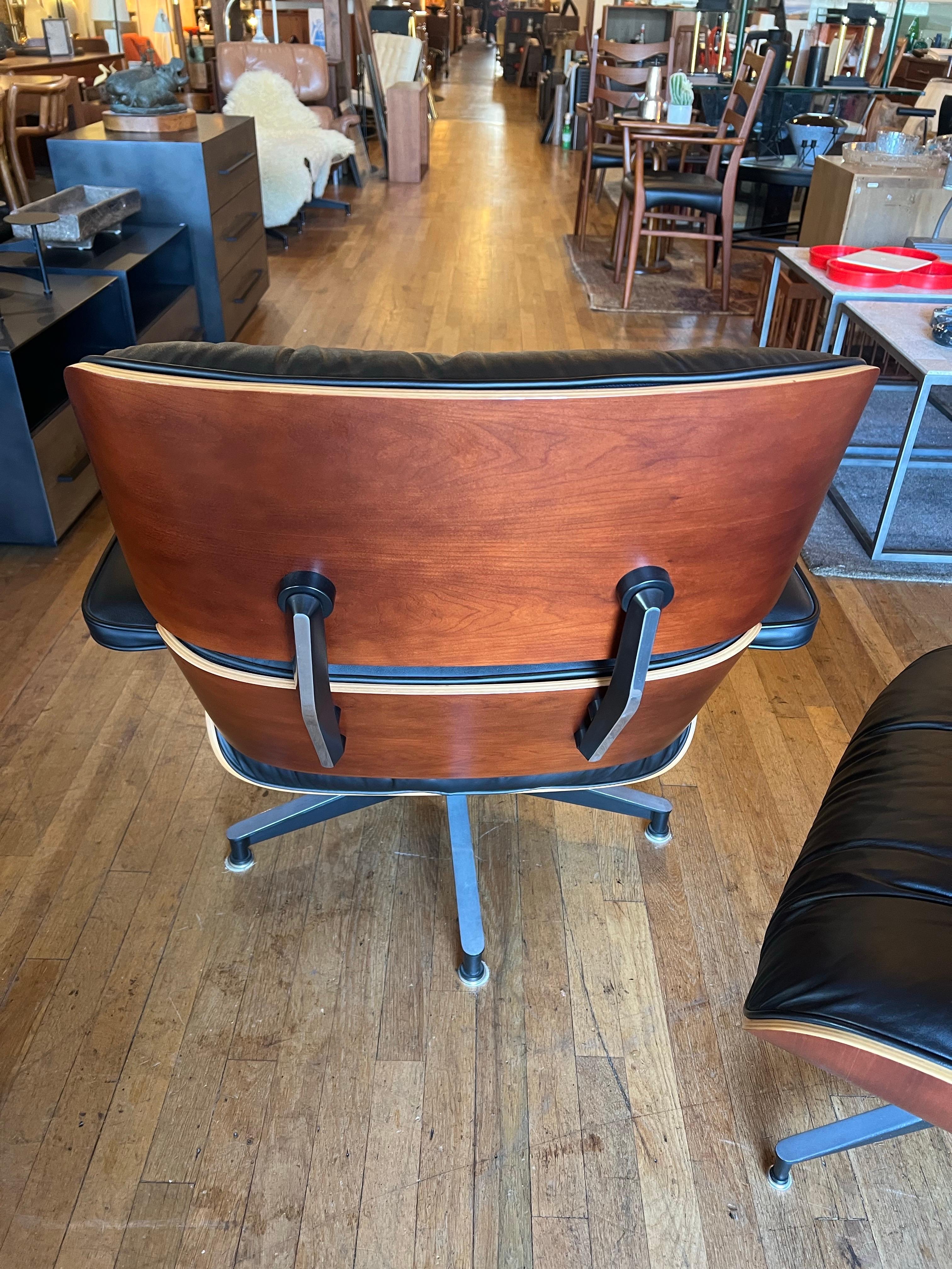 American Herman Miller Original Eames Lounge Chair and Ottoman Model 670 and 671