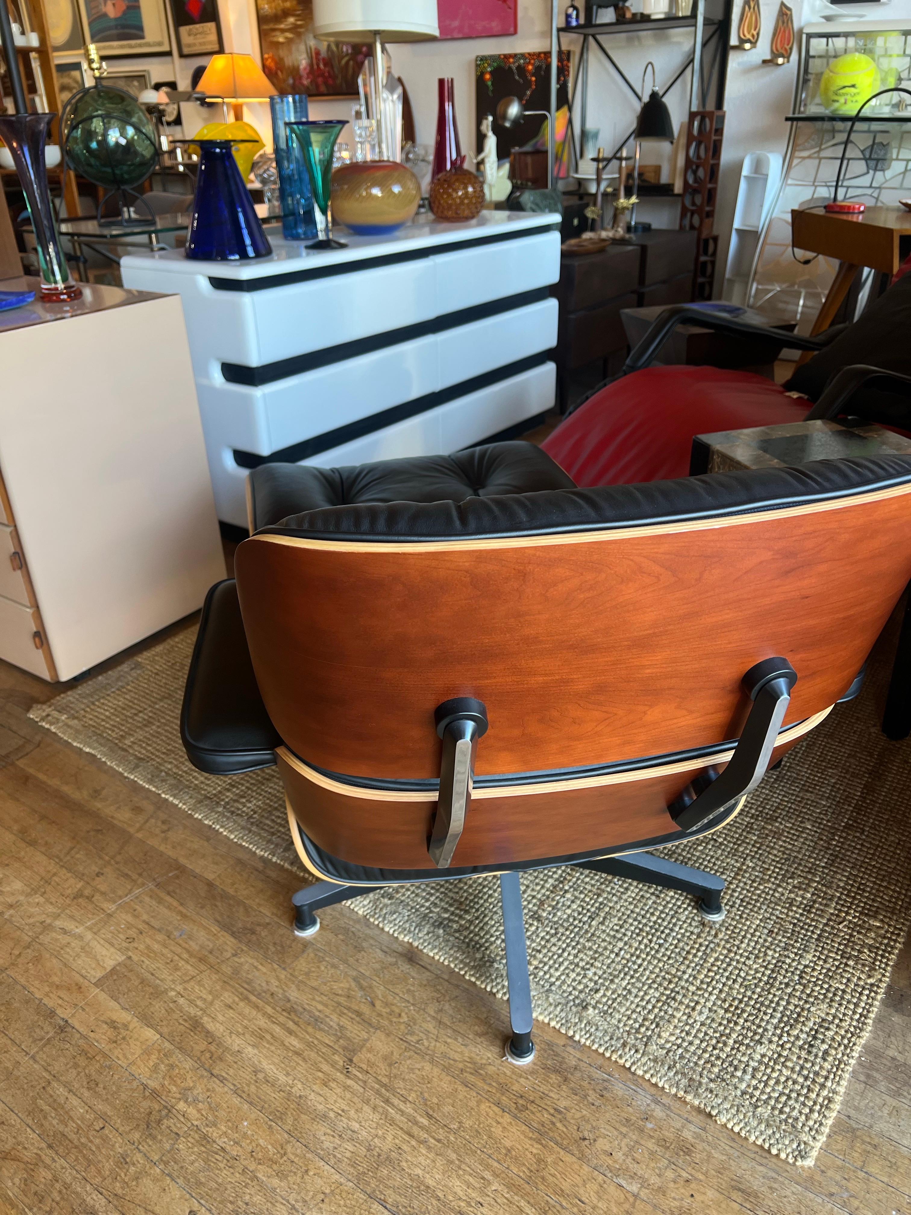 Herman Miller Original Eames Lounge Chair and Ottoman Model 670 and 671 2