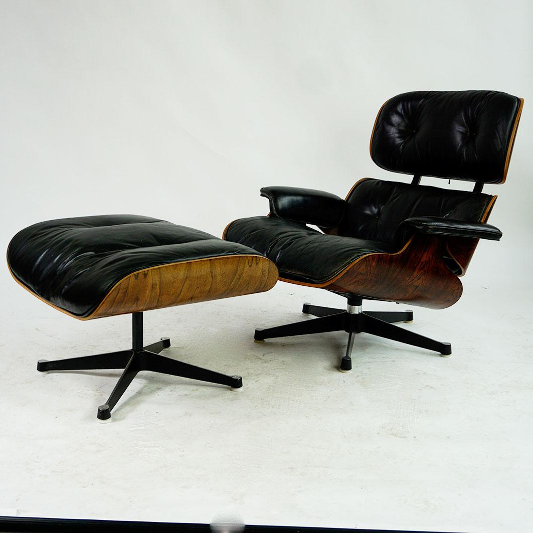 Herman Miller Rosewood and Black Leather Eames Lounge Chair and Ottoman 10