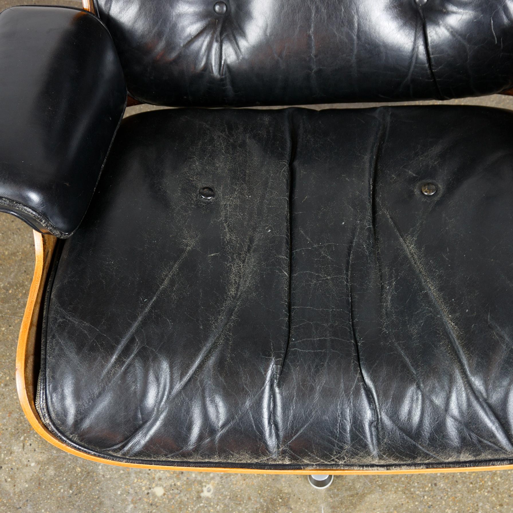 Herman Miller Rosewood and Black Leather Eames Lounge Chair 3