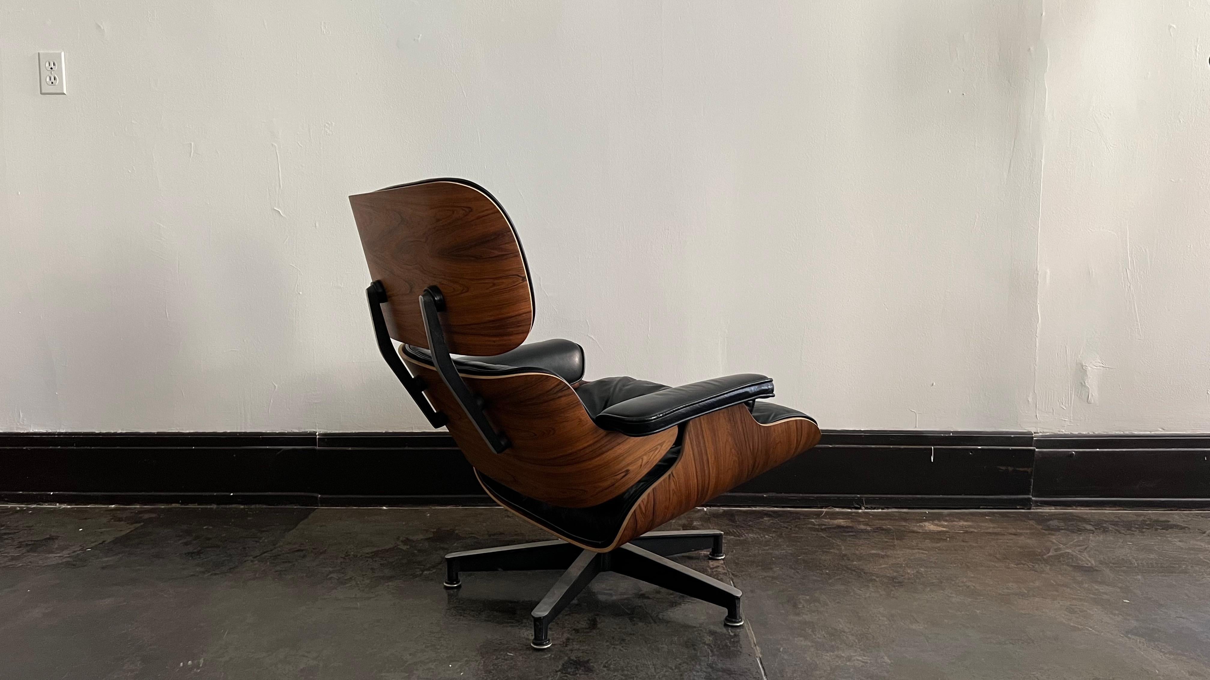 Herman Miller Rosewood Eames Lounge Chair 1960s 2