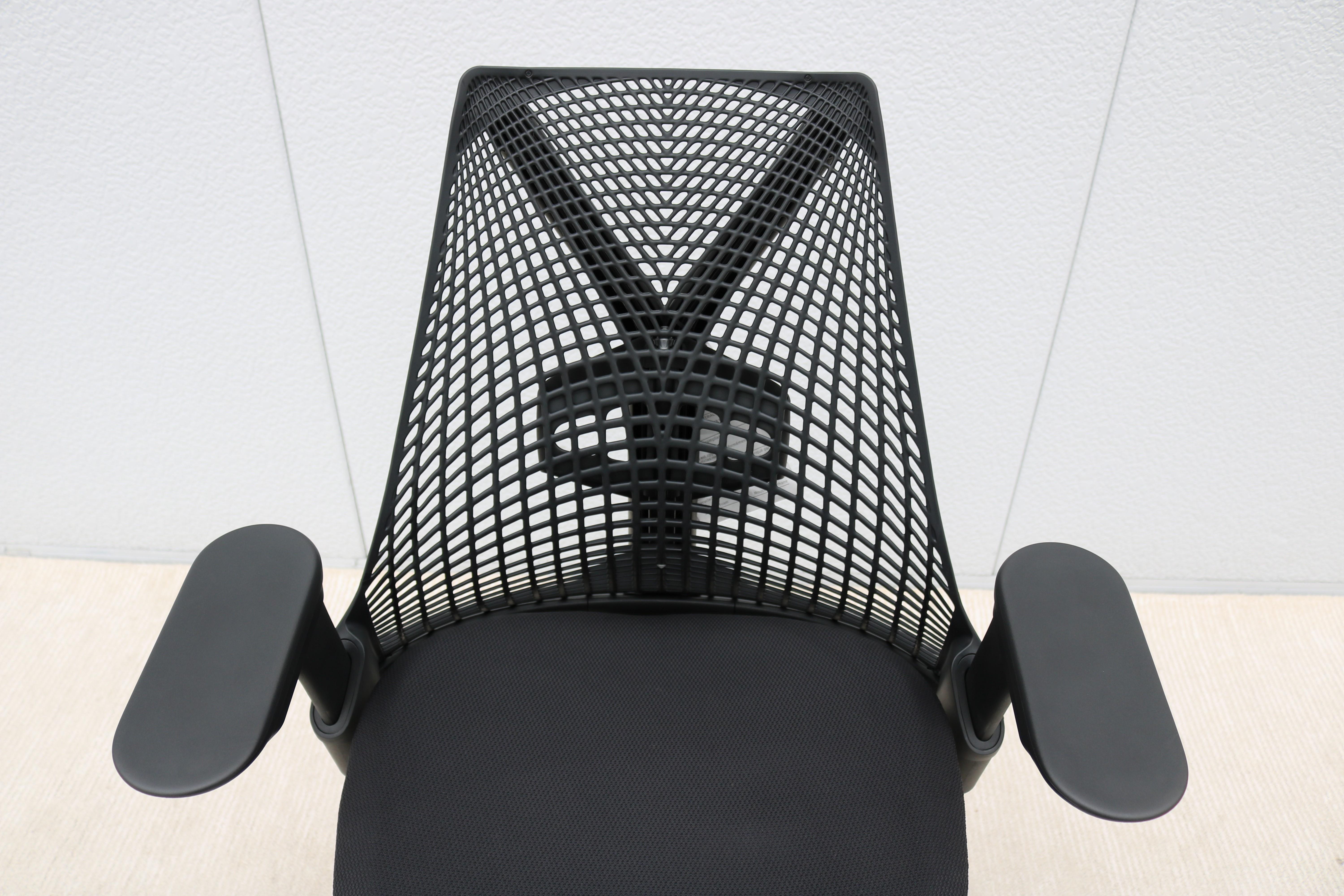 Herman Miller Sayl Ergonomic Black Stool Chair Fully Adjustable Brand New 8