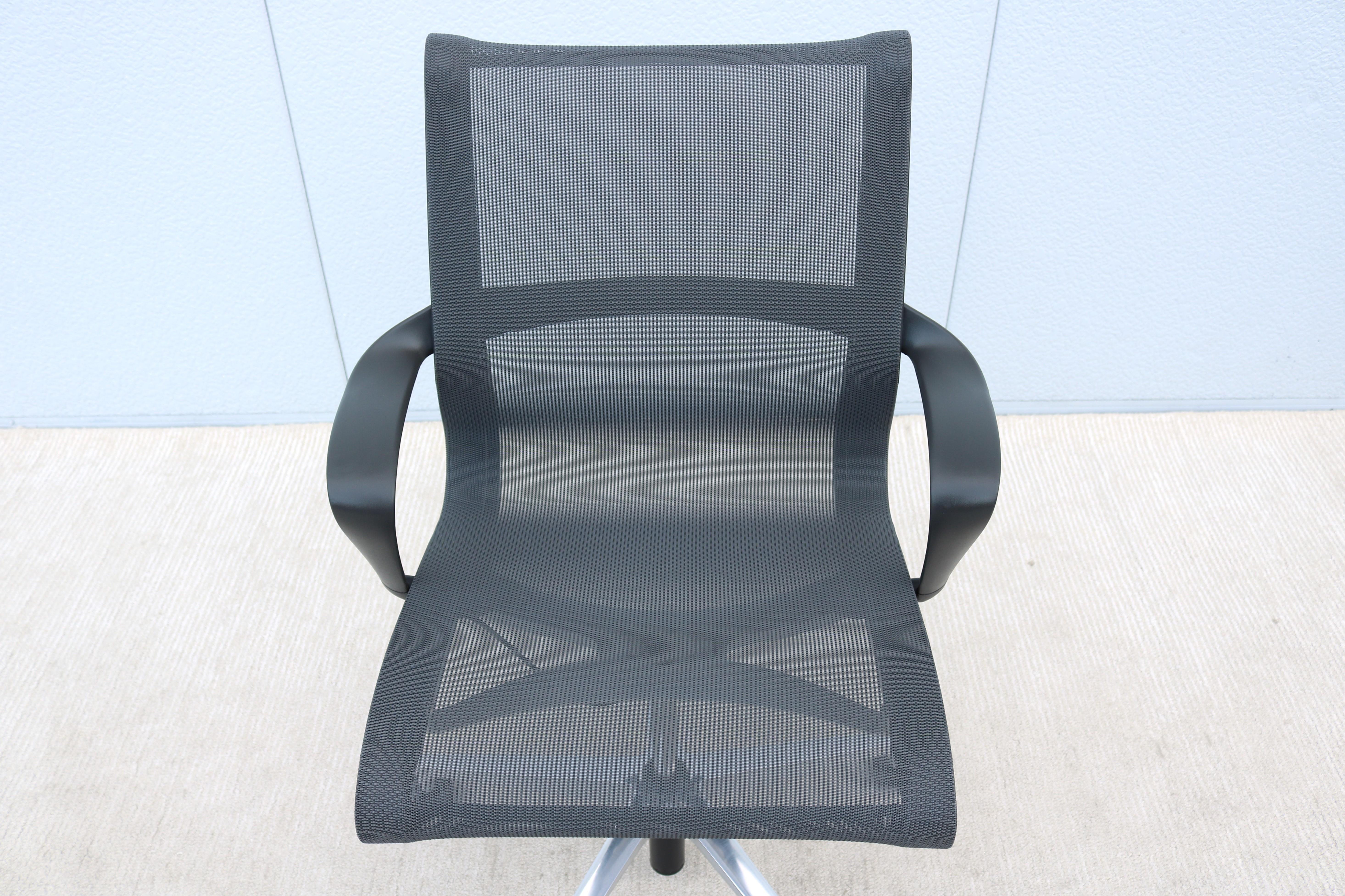 Herman Miller Setu Ergonomic Office Desk Chair in Lyris Graphite Mesh Fabric For Sale 4