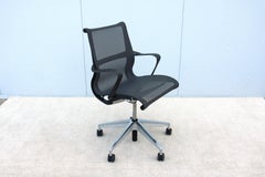 Herman Miller Setu Ergonomic Office Desk Chair in Lyris Graphite Mesh Fabric