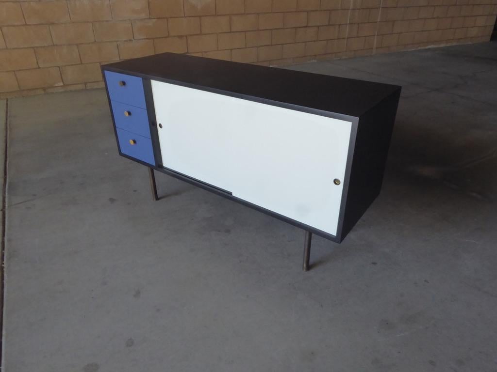 Herman Miller Style Painted Low Cabinet, circa 1960s In Good Condition In Palm Springs, CA