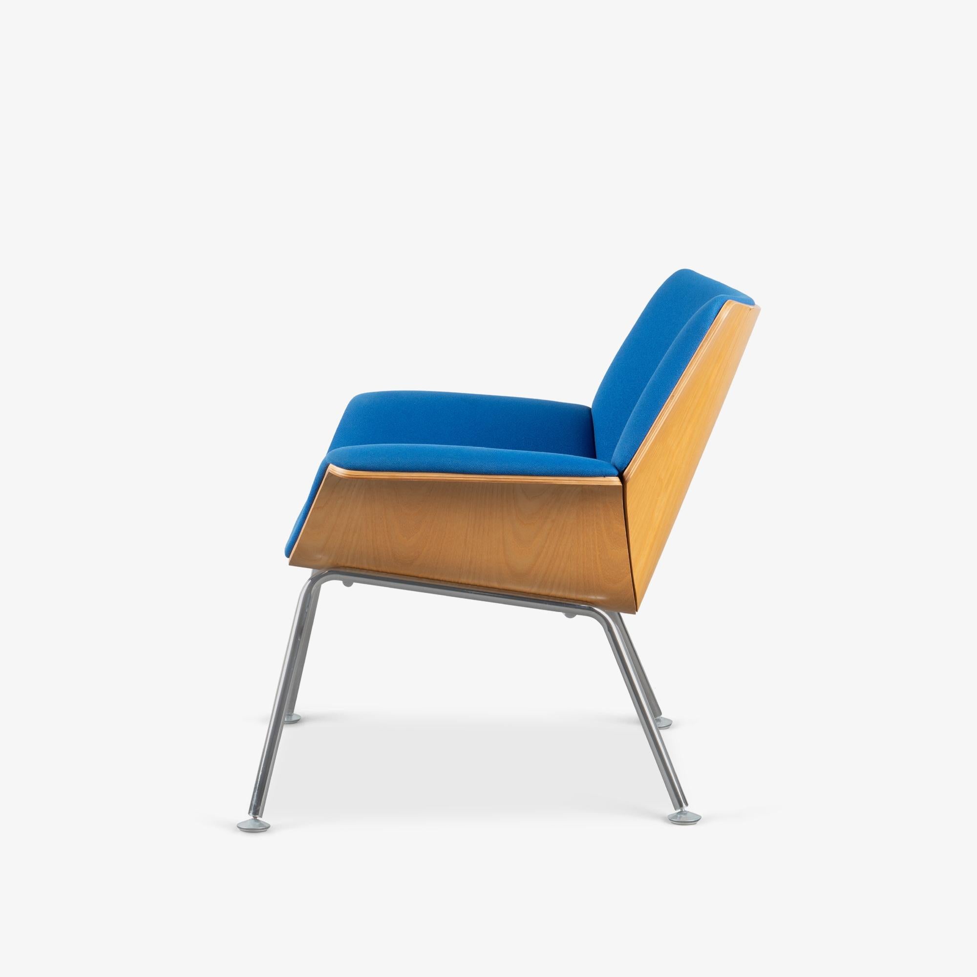 Americano Le sedie da salotto in compensato Herman Miller Swoop di Brian Kane in tessuto blu originale in vendita