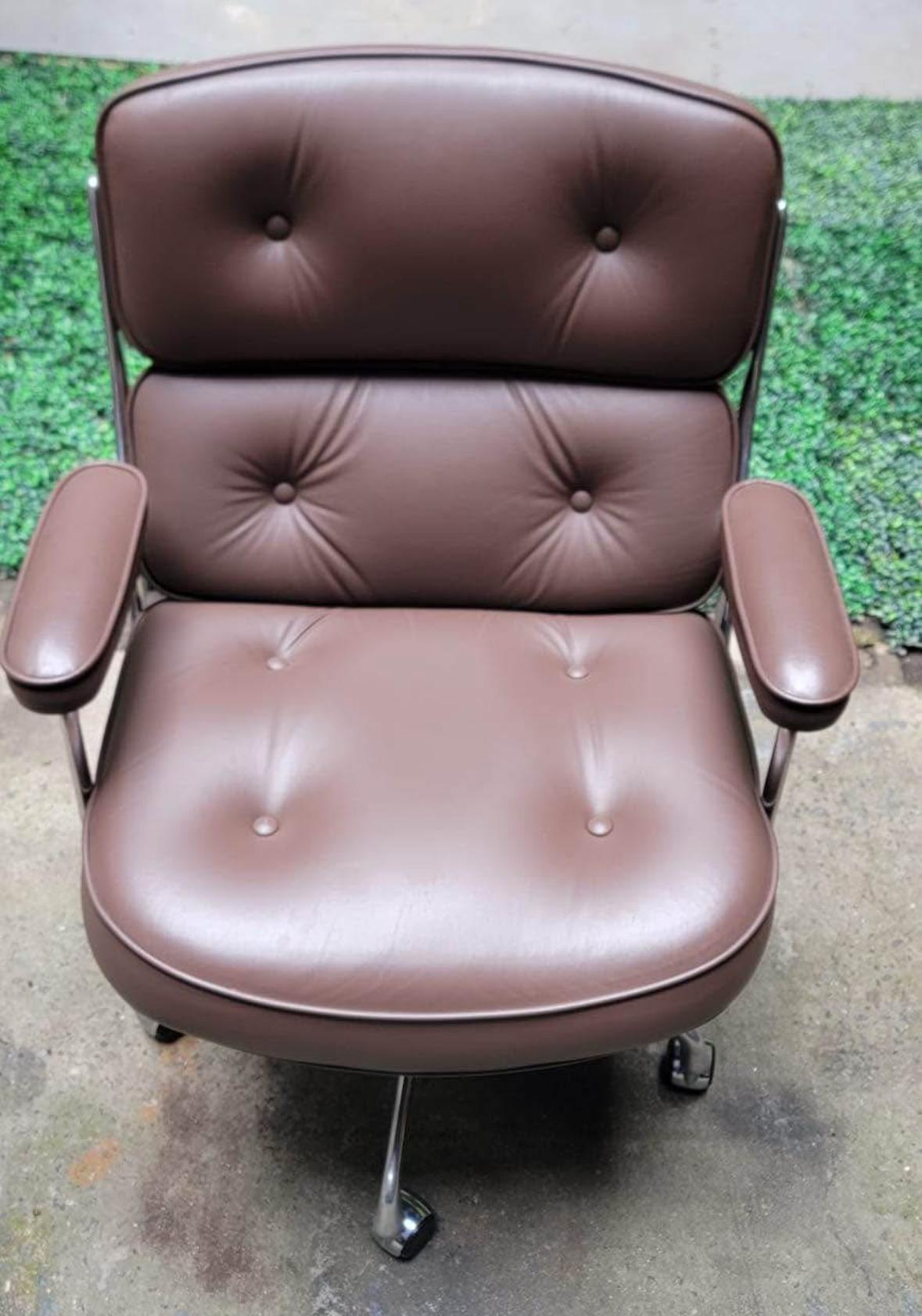 Sedia Herman Miller Time Life di Ray and Charles Eames in vendita 4