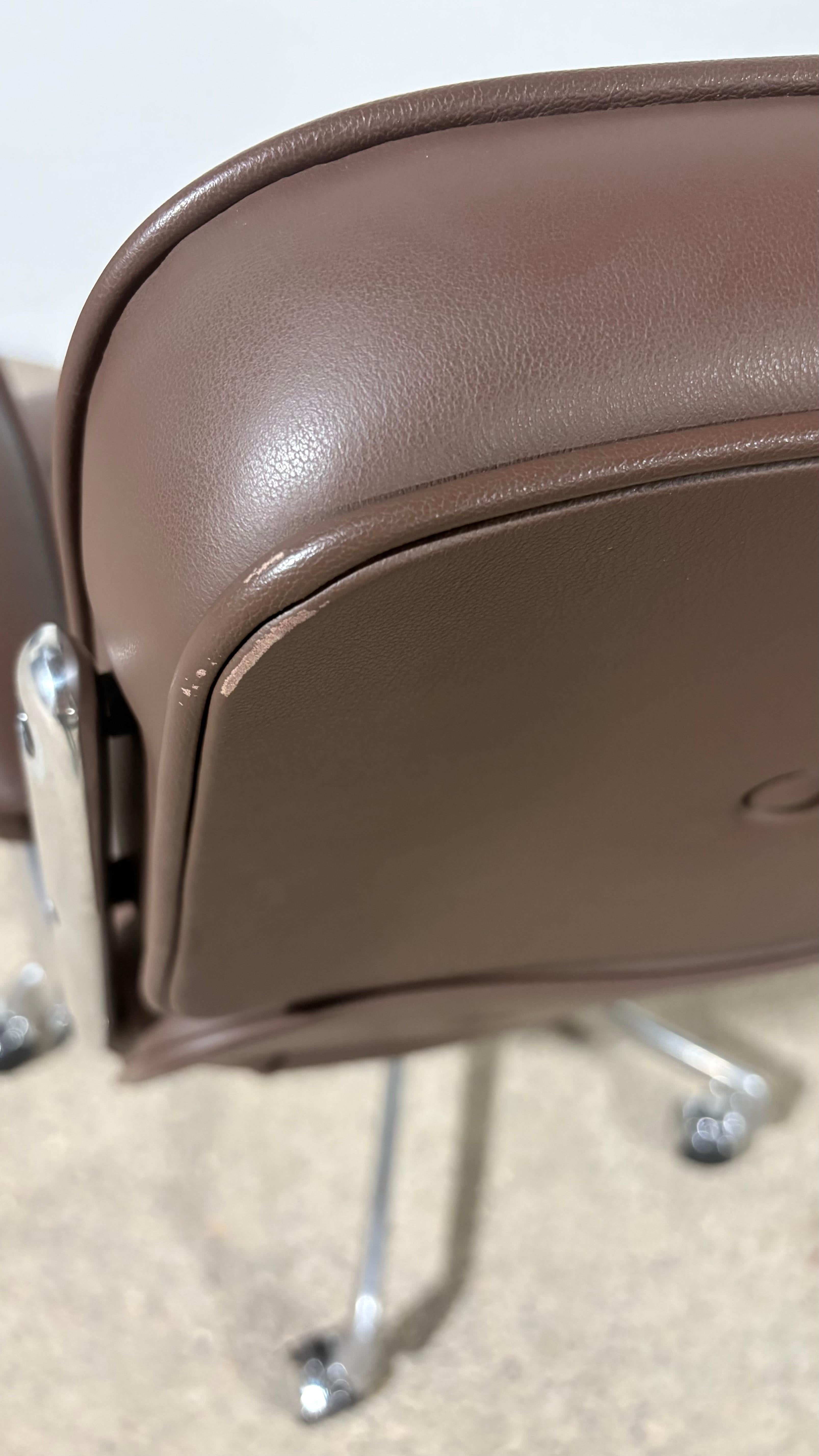 Sedia Herman Miller Time Life di Ray and Charles Eames in vendita 1