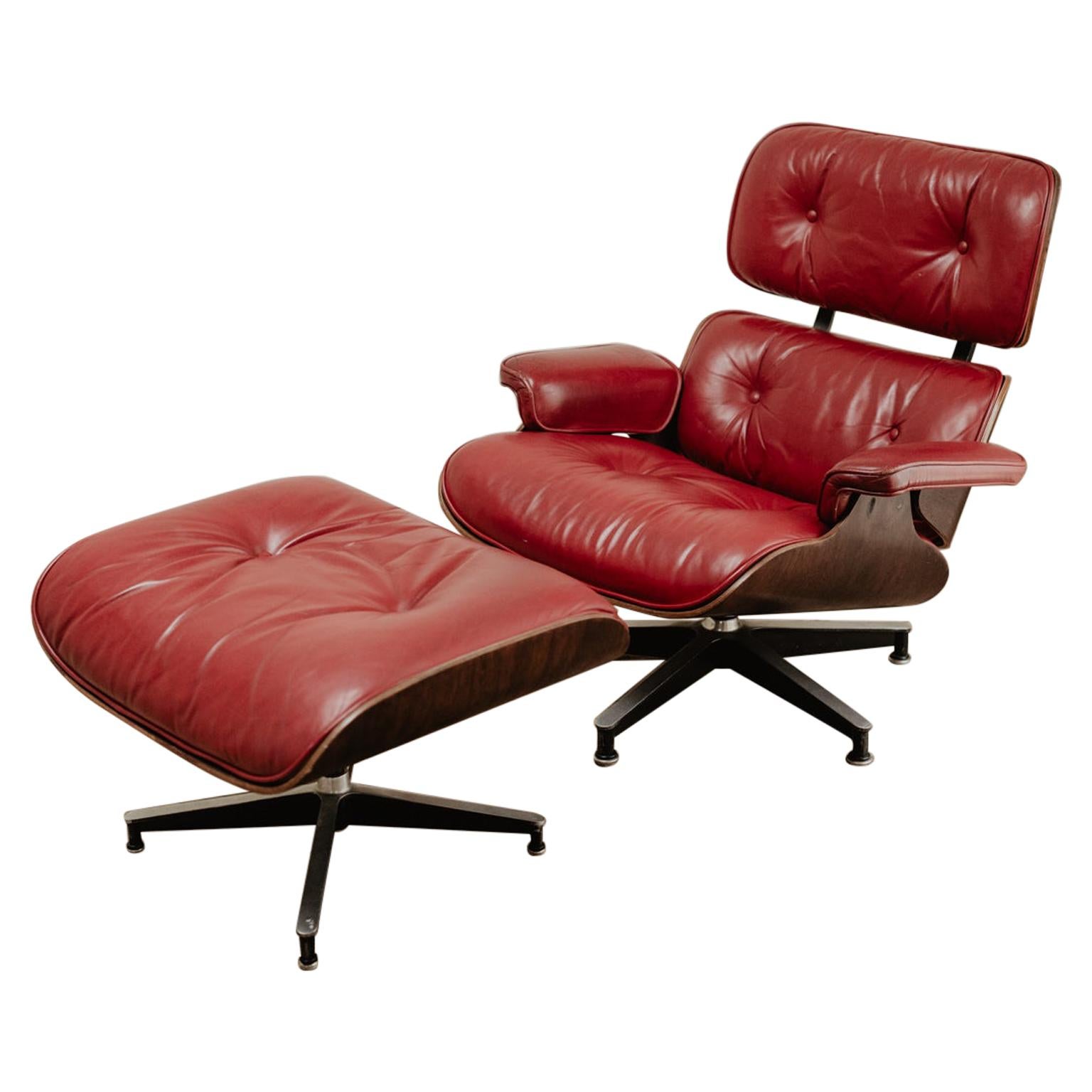 Herman Millr Eames Lounge Chair and Ottoman in Red Leather ... 