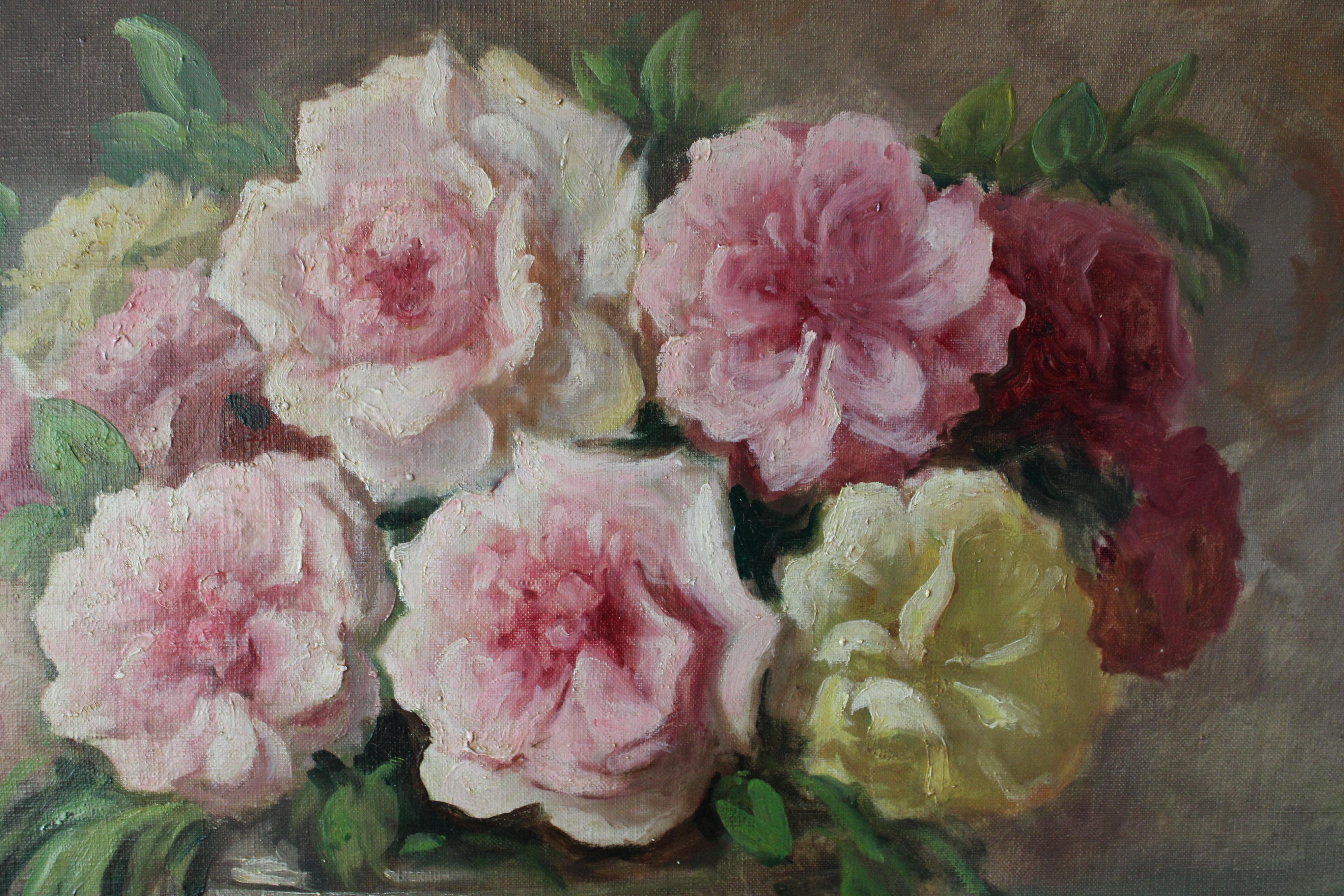 Natura morta di fiori Grandi rose antiche francesi rosa, gialle e rosse su tela - Still-Life Painting Grigio di Hermann DELPECH