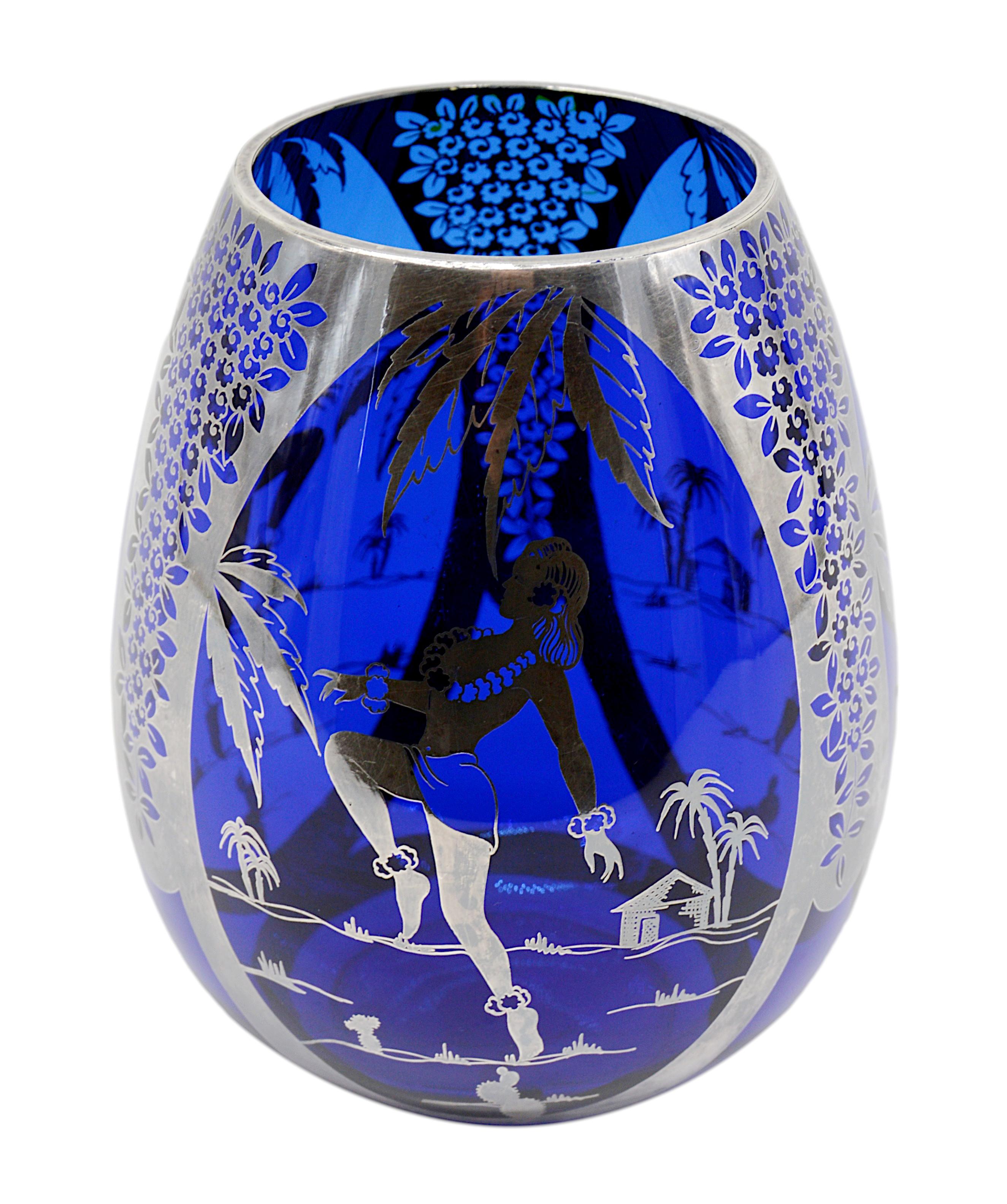 Inizio XX secolo Vaso in vetro Art Deco di A. Michel, 1920 in vendita