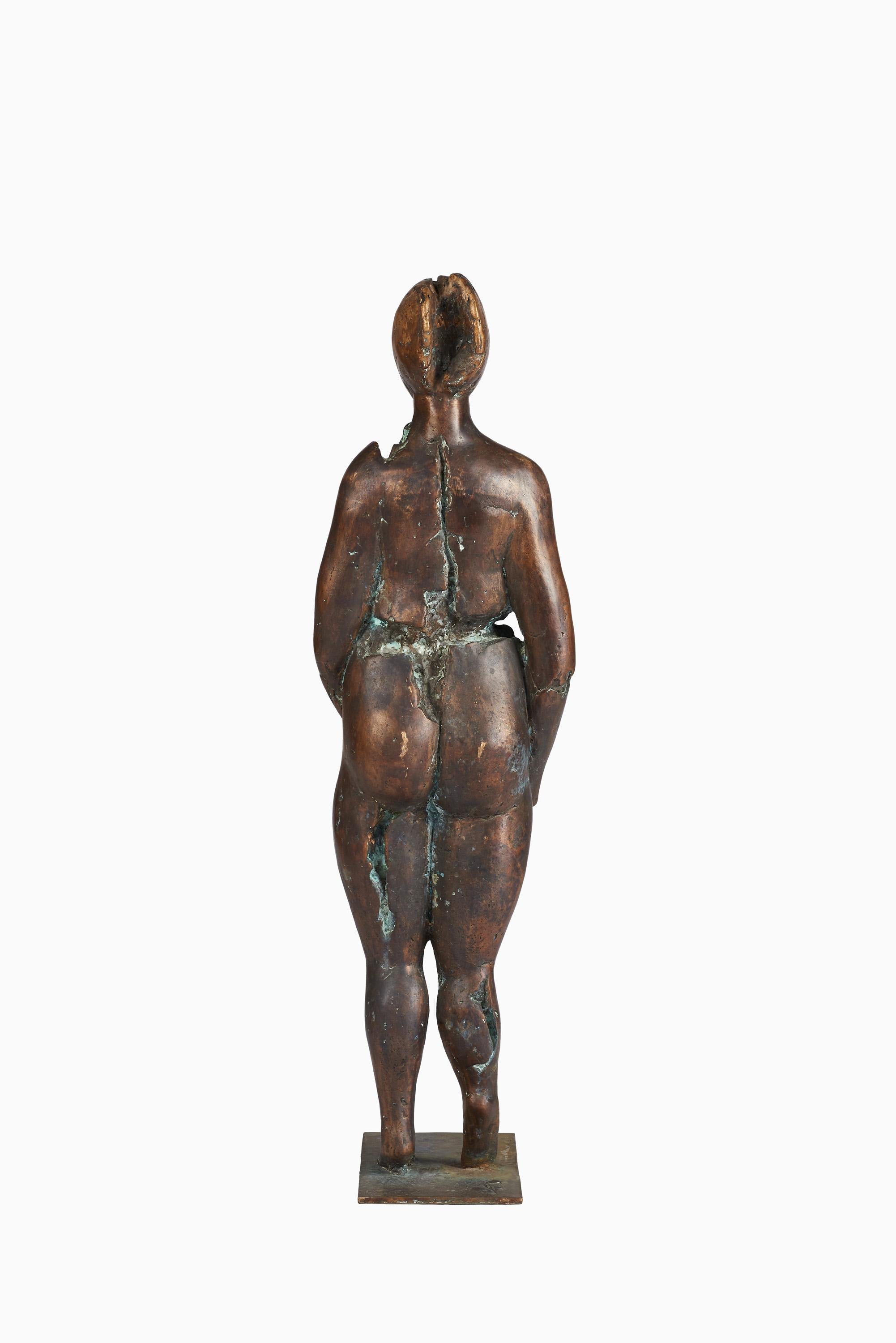 Figura femminile - Scultura in bronzo Ed. 1/6 - Figurative Sculpture Oro di Hermann Rastorfer 