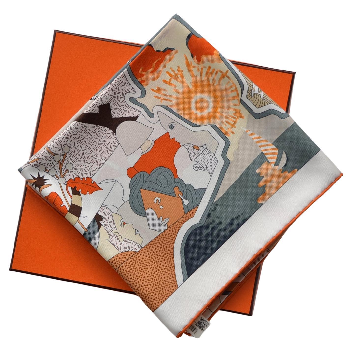 Sciarpa Hermes
90 CM
Descrizione sulle etichette : CA DECOIFFE HG/BLANC/GRIS/ORANGE  
NUOVO con cartellini e scatola.Nota bene: i colori di persona potrebbero apparire leggermente diversi a causa della luce del flash della fotocamera.
Realizzato in