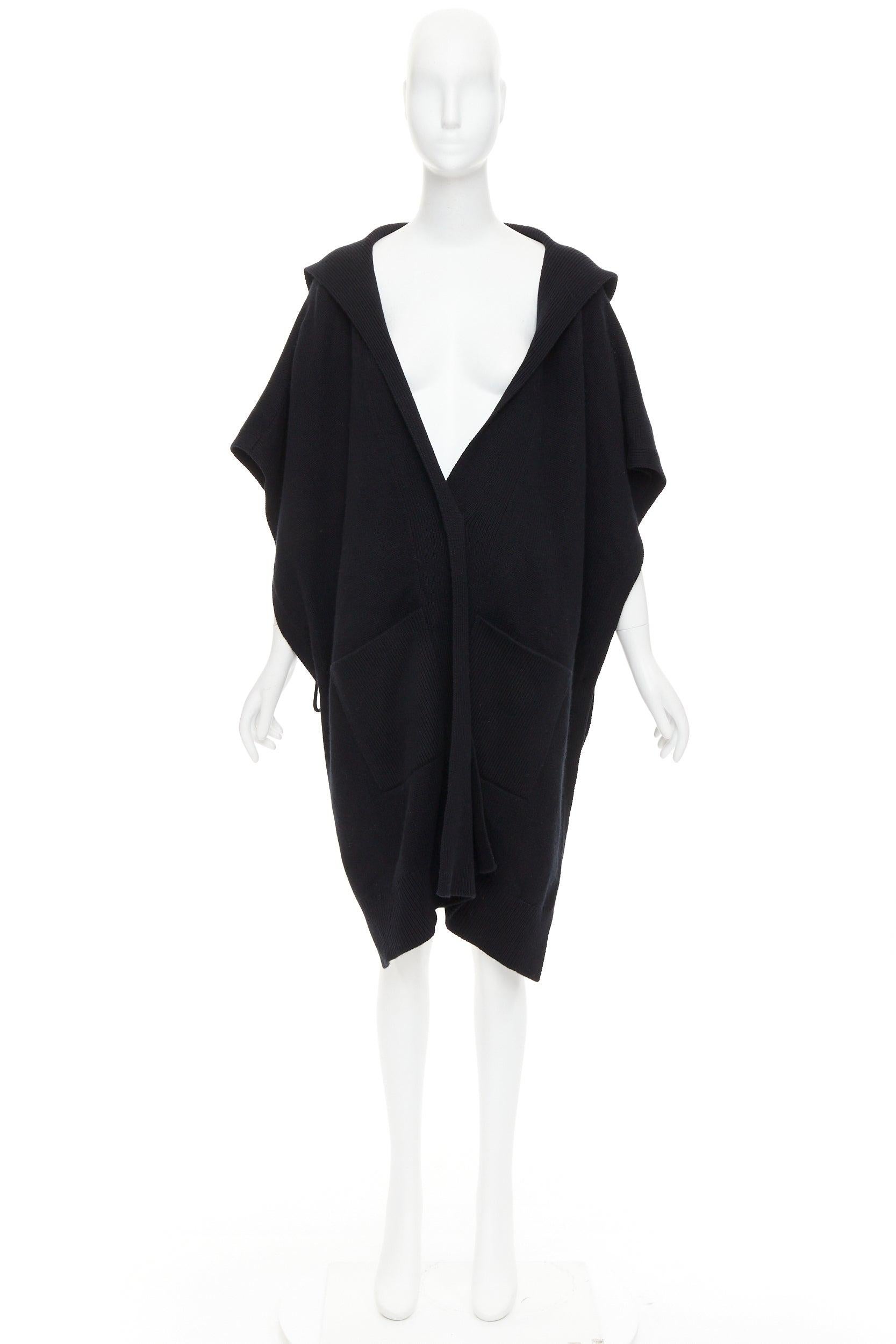 HERMES 100% Kaschmir schwarzer rechteckiger Poncho mit Kapuze Strickmantel TU im Angebot 5
