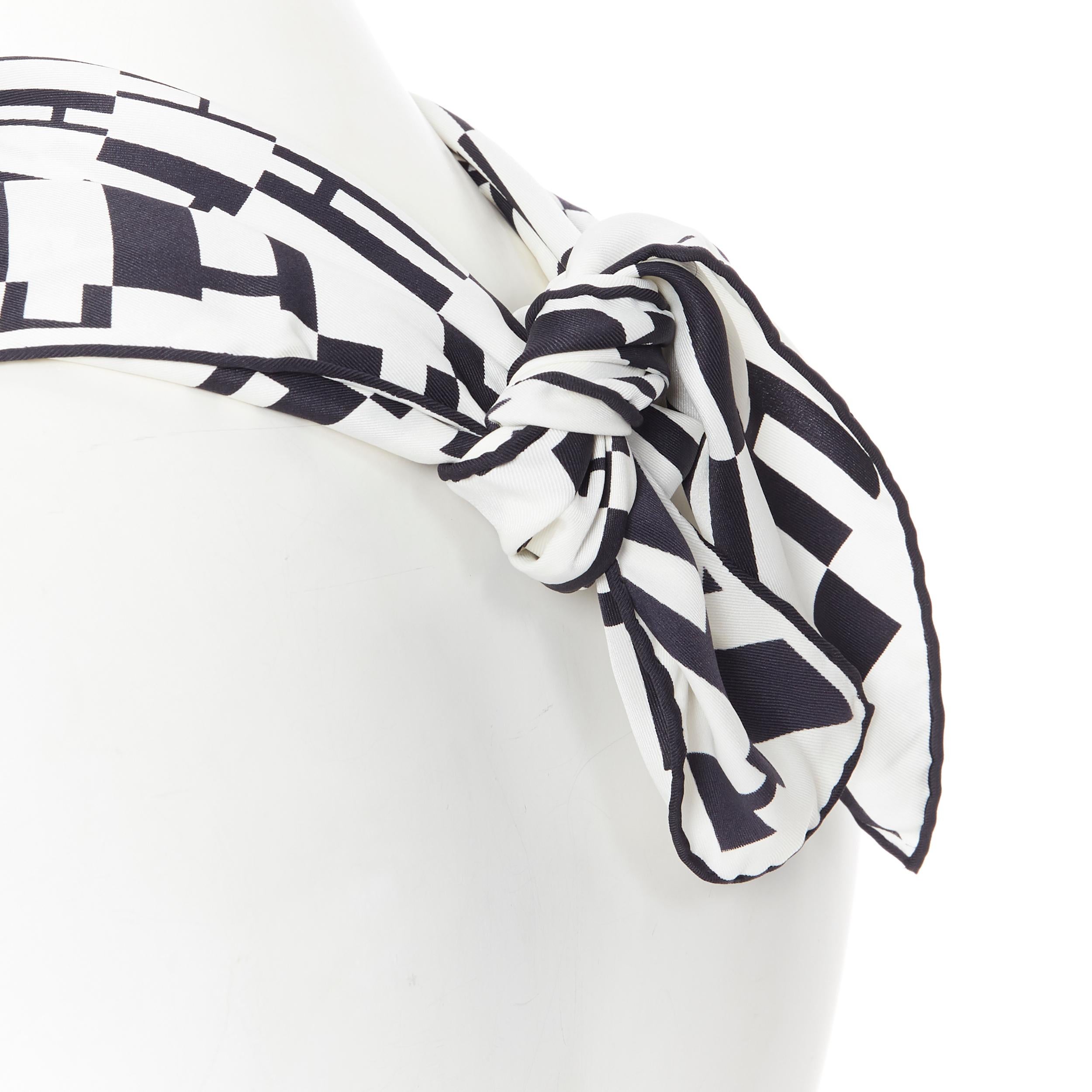 Foulard quadrato HERMES 100% seta bianco nero stampa geometrica H. H. 3