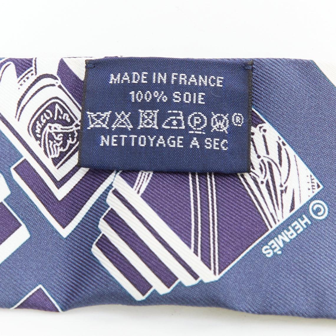 Foulard HERMES 100% soie Springs Springs Twilly Marine Creme Petrole Pour femmes en vente