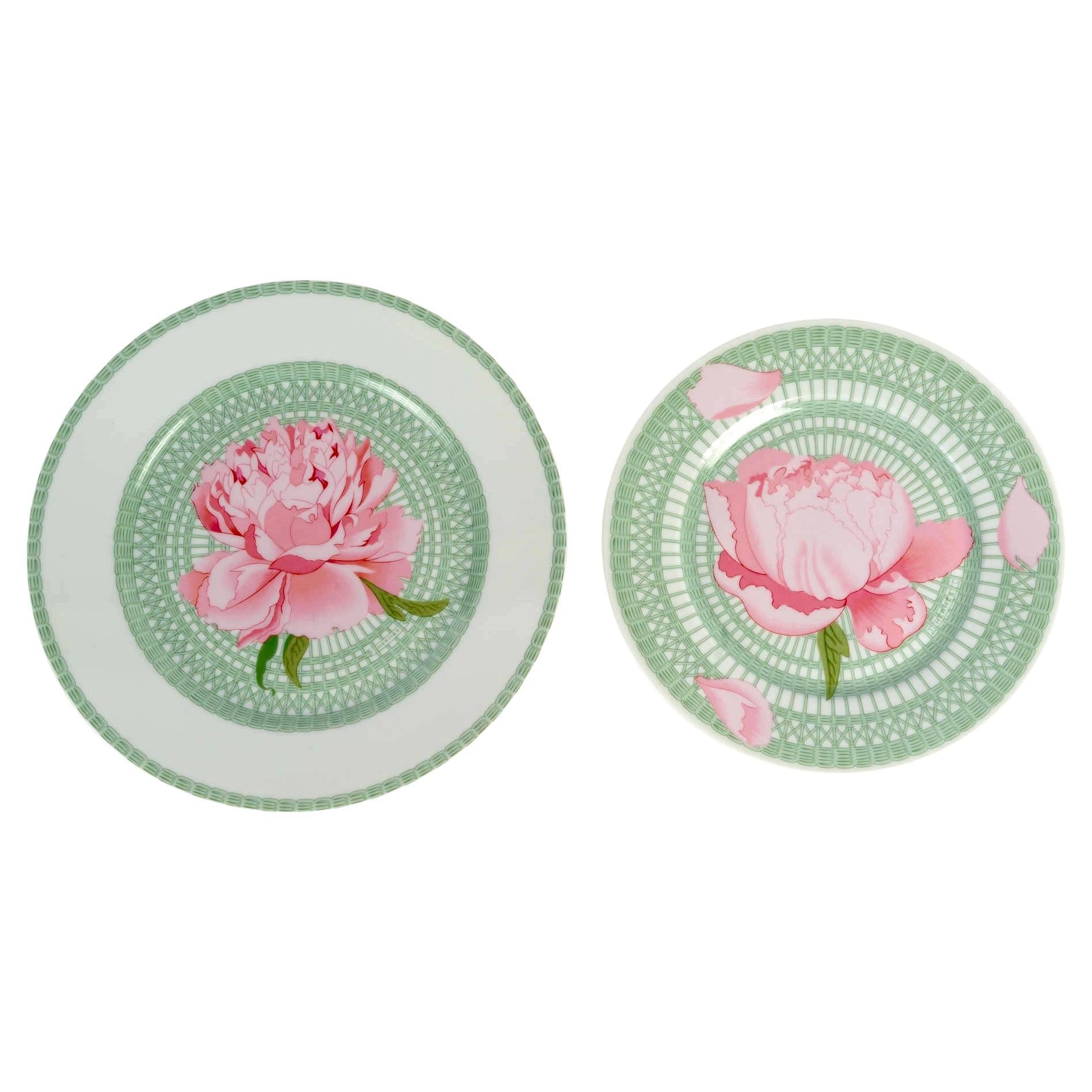 Hermes 12 Dinner Plates 12 Starter Dessert Plates Pivoines Peonies Porcelain NEW For Sale
