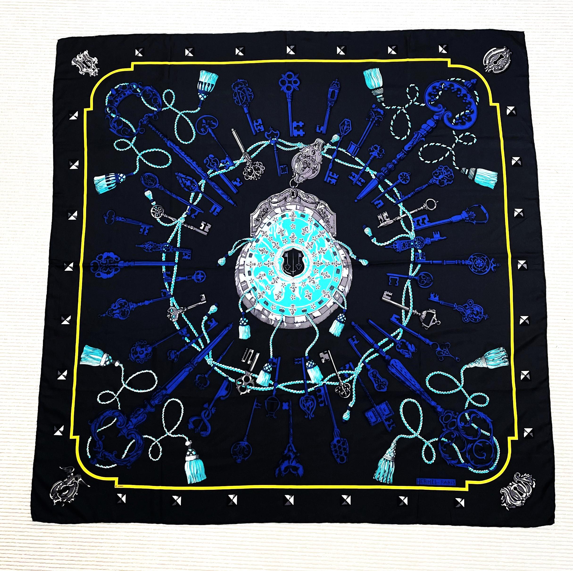 HERMÉS 132 x 132 cm Seidenschal 'Le Clefs' von Caty Latham im Angebot 11