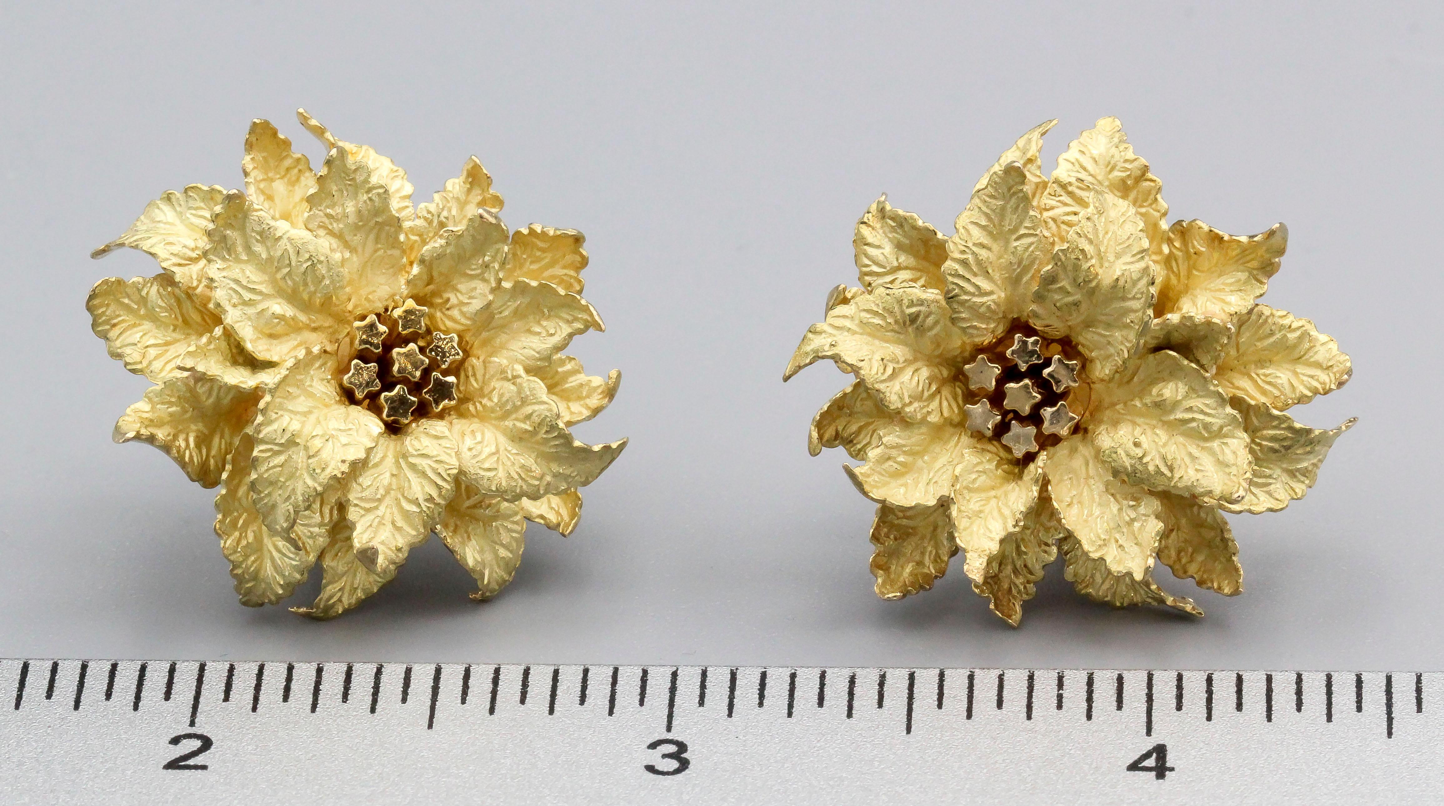 Hermès 18 Karat Gold Flower Earrings 1