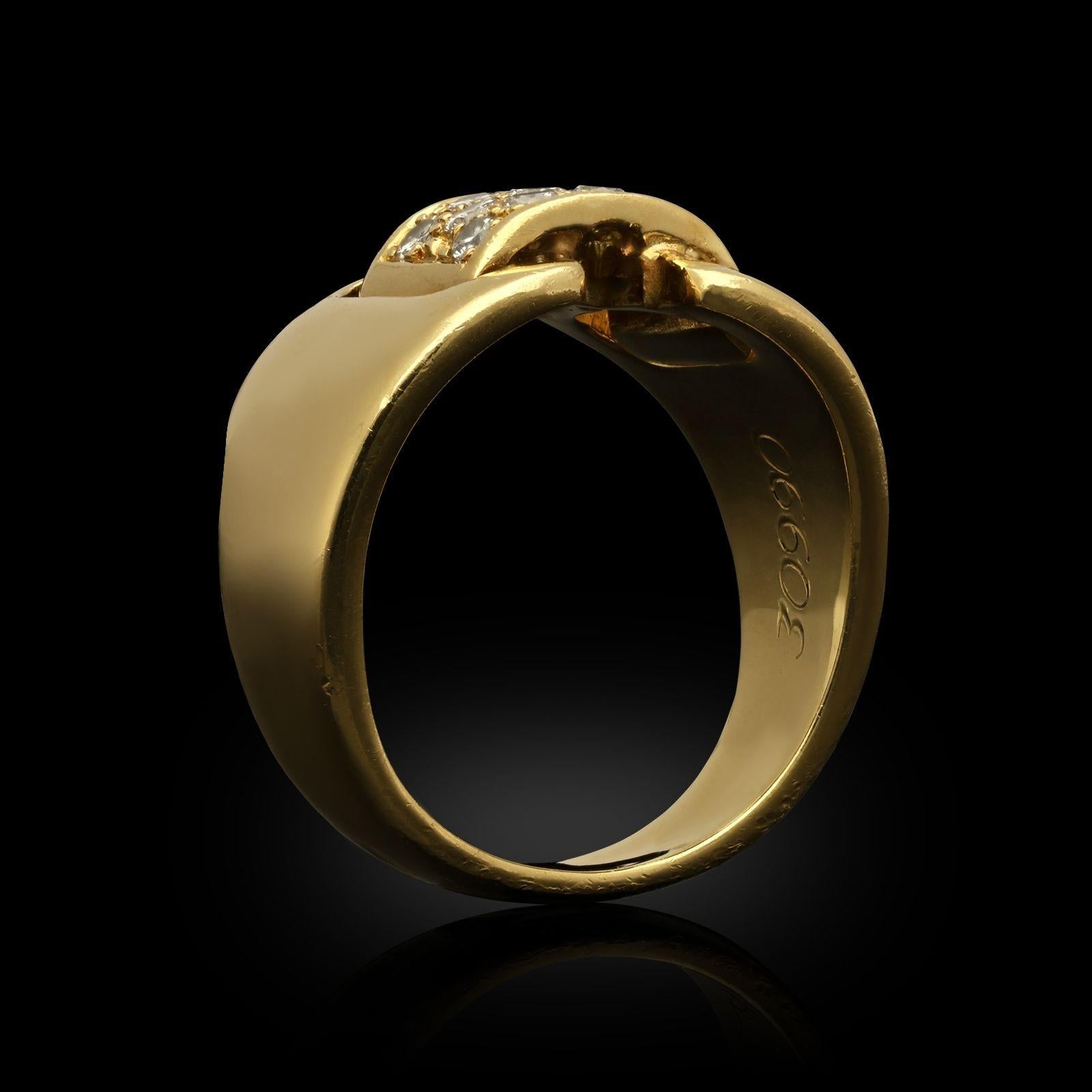 Hermès Kleidring aus 18 Karat Gelbgold mit rundem Brillanten, ca. 1970er Jahre (Brillantschliff)