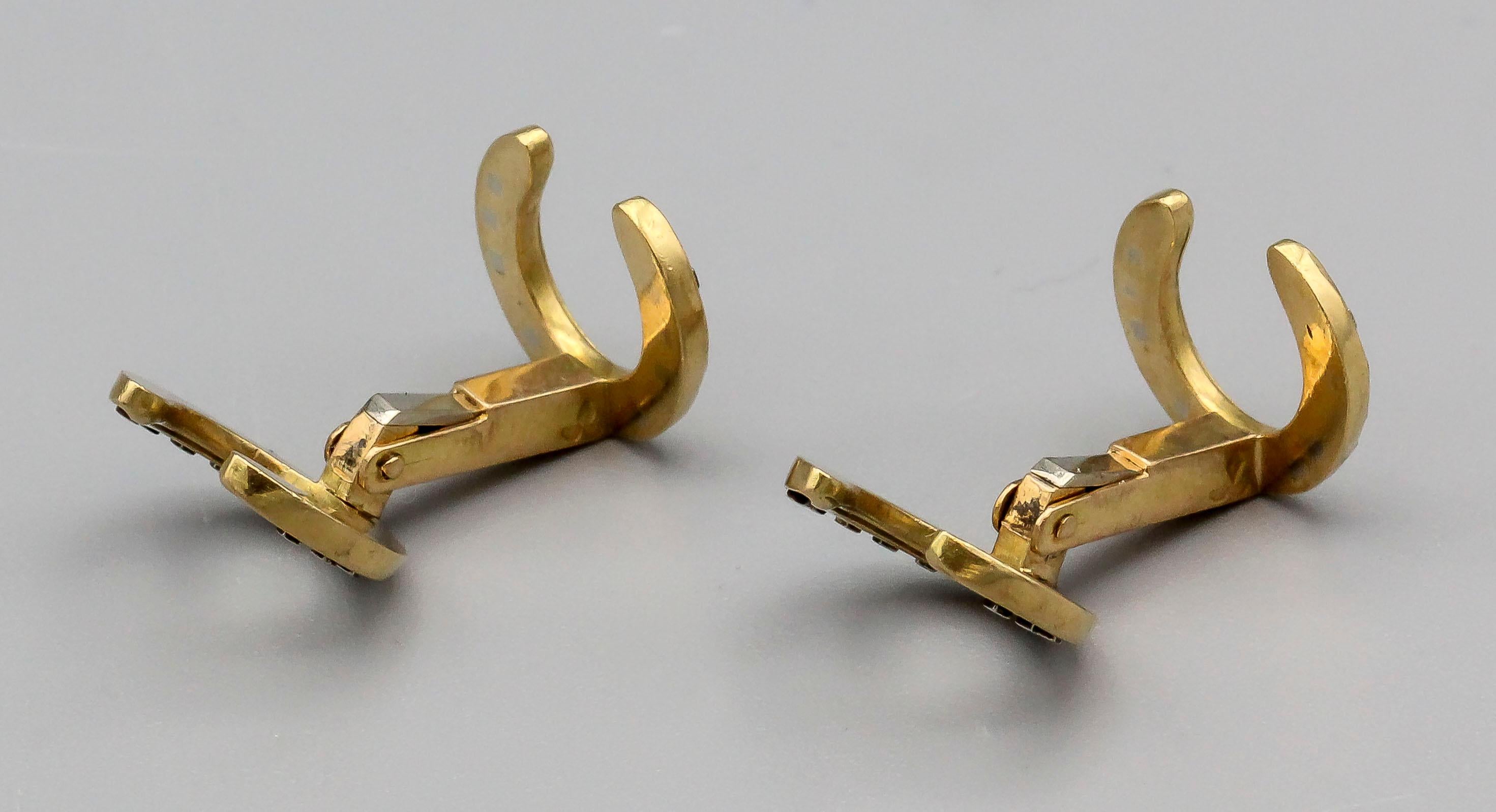 Hermes 18k Gold Folding Horseshoe Cufflinks In Good Condition In New York, NY
