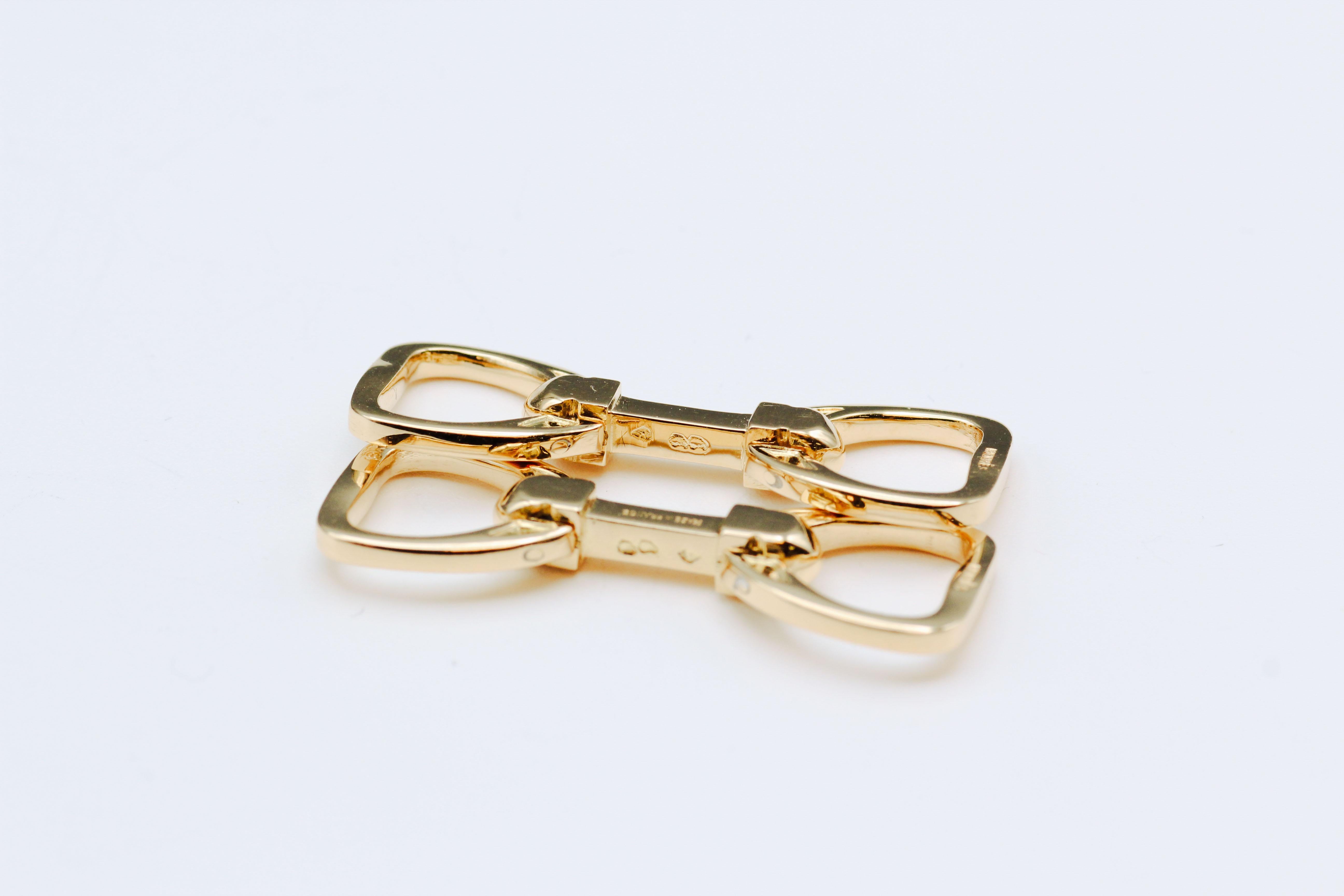 Hermes 18k Gold Stirrup Cufflinks In Excellent Condition In New York, NY
