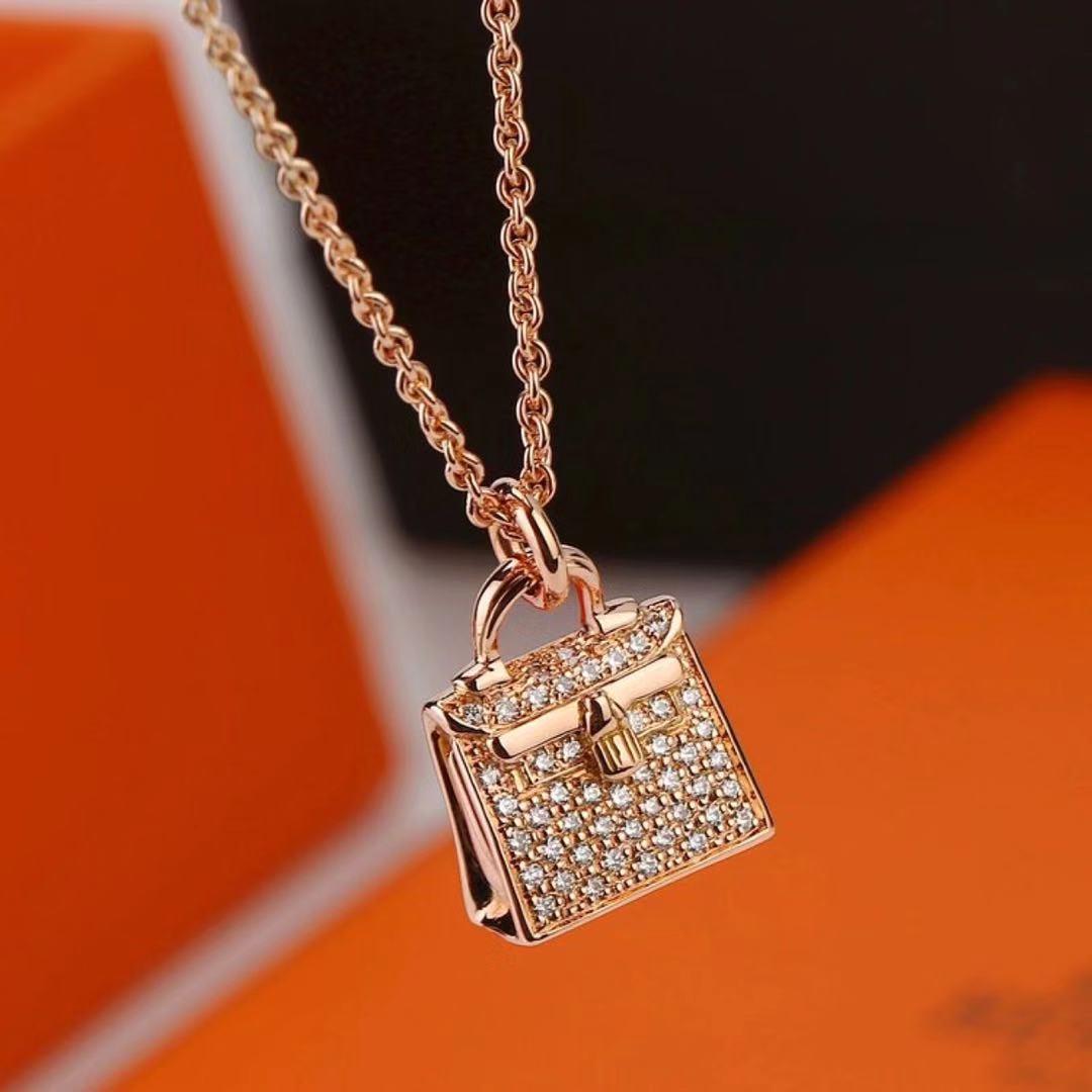 Brilliant Cut Hermès 18K Rose Gold Diamond Kelly Amulette Pendant Necklace