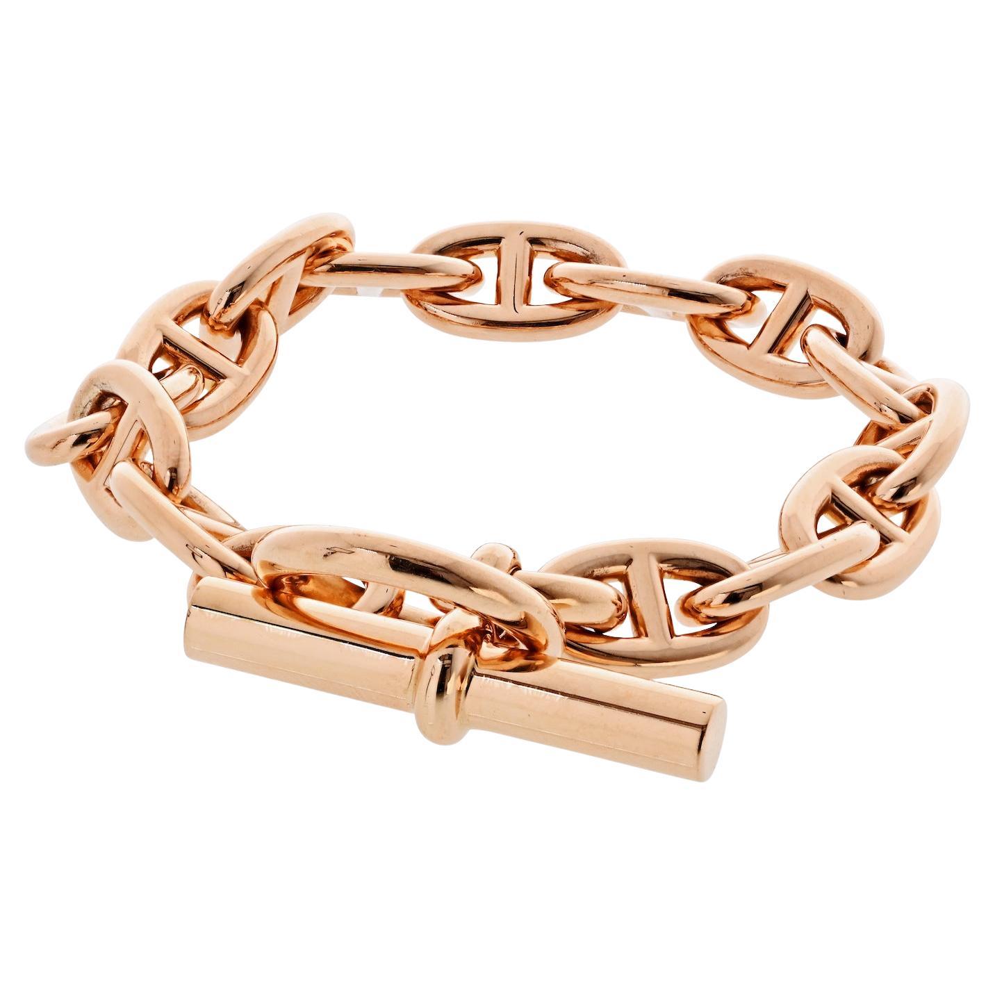 Hermès Gold Horseshoe Link Bracelet at 1stDibs | hermes horseshoe