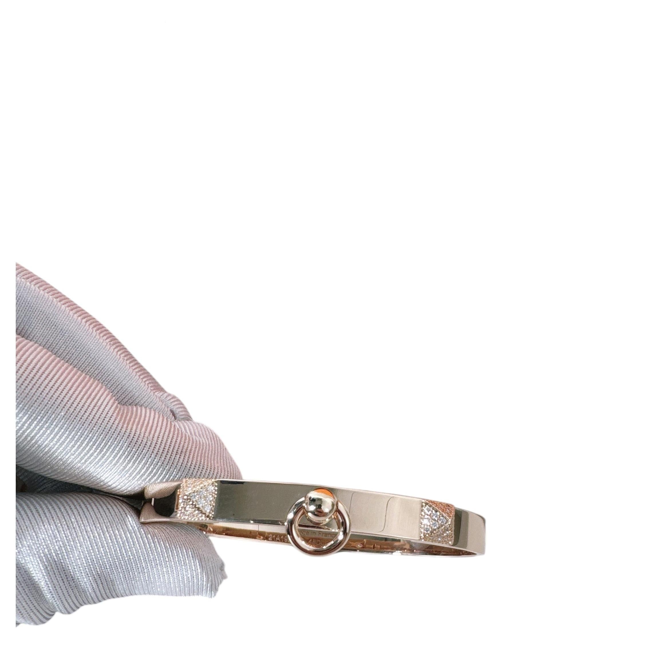 Hermès 18k Rose gold Pavé-set 0.24ct Diamonds Bracelet Size SH For Sale