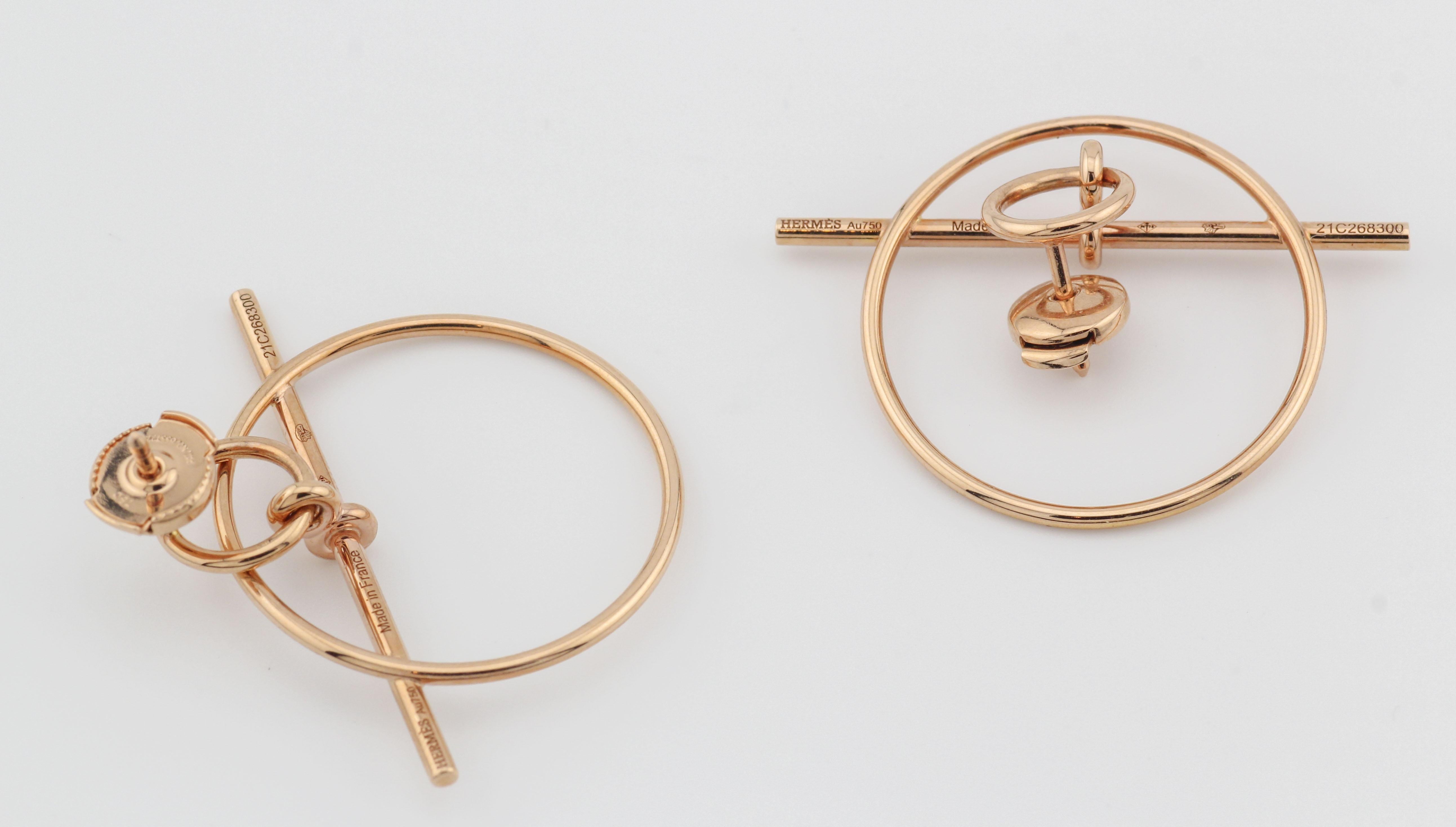 Contemporaneo Orecchini Hermes in oro rosa 18k a lobo piccolo con chiusura a scatto in vendita