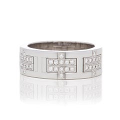 Hermès 18 Karat White Gold Kilim Diamond Ring