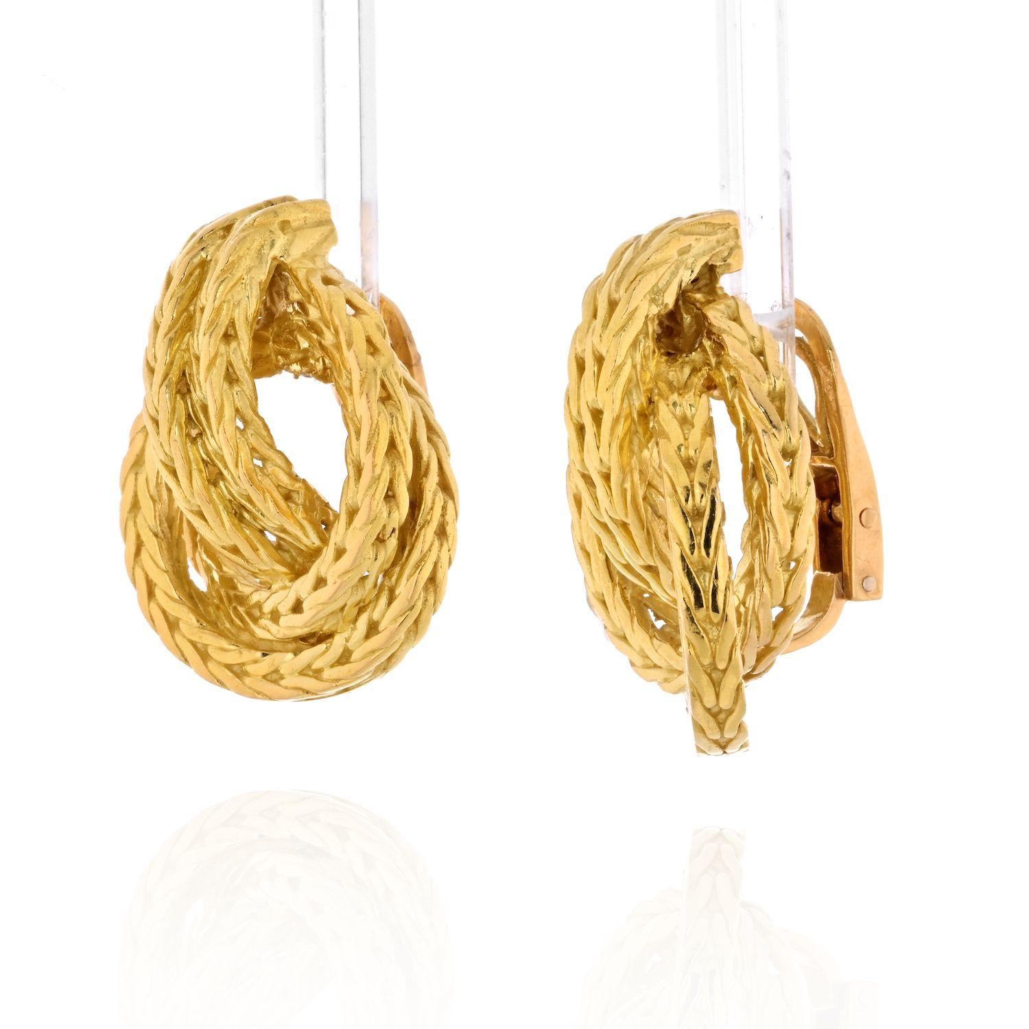 Hermes 18K Yellow Gold the Knot Style Earrings In Excellent Condition In New York, NY