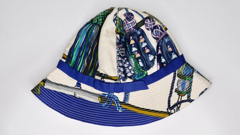 Hermés 1960s Passementerie Scarf Hat In Good Condition For Sale In Scottsdale, AZ