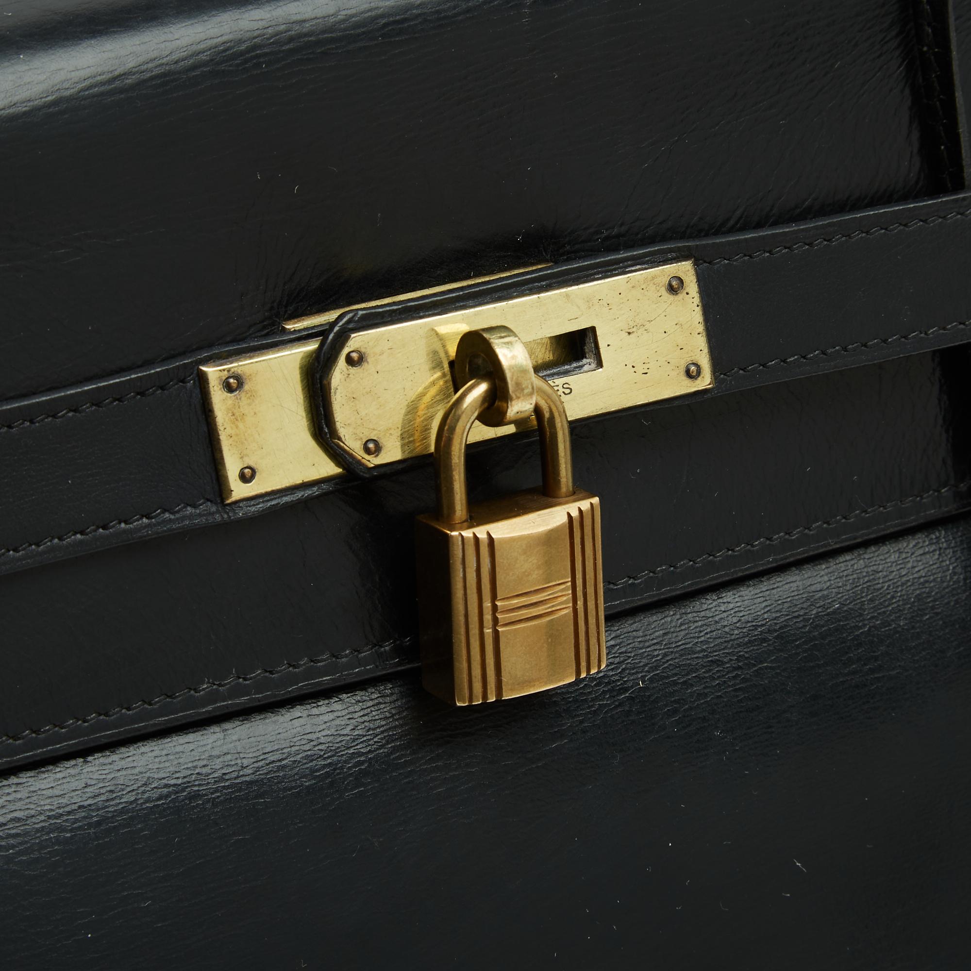 Hermès 1960 Sac Kelly 32 Bandouliere Black Box Pelle Borsa a mano tracolla Hermes in vendita 1