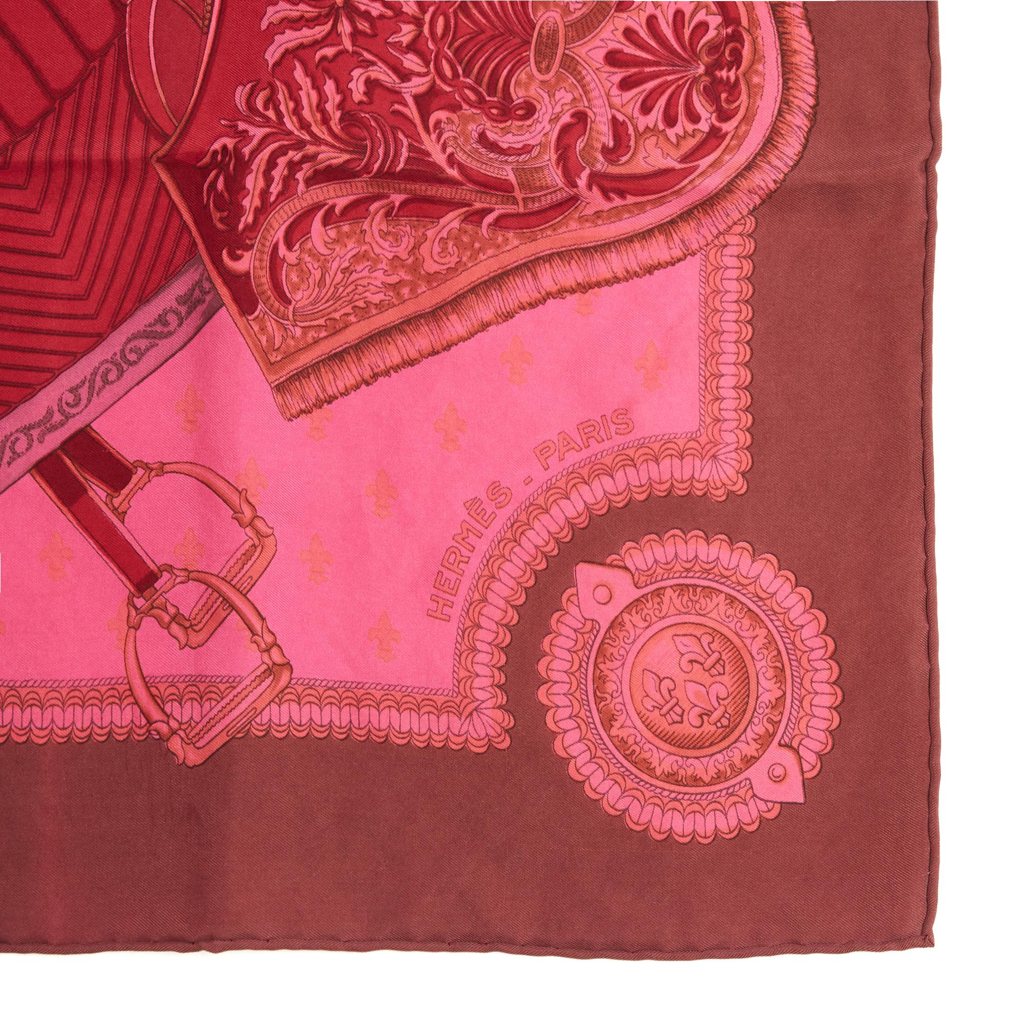 Hermès 1967 Foulard Carre 90 Selles a Housse Pink Dyed Silk Twill Scarf Hermes In Good Condition For Sale In PARIS, FR
