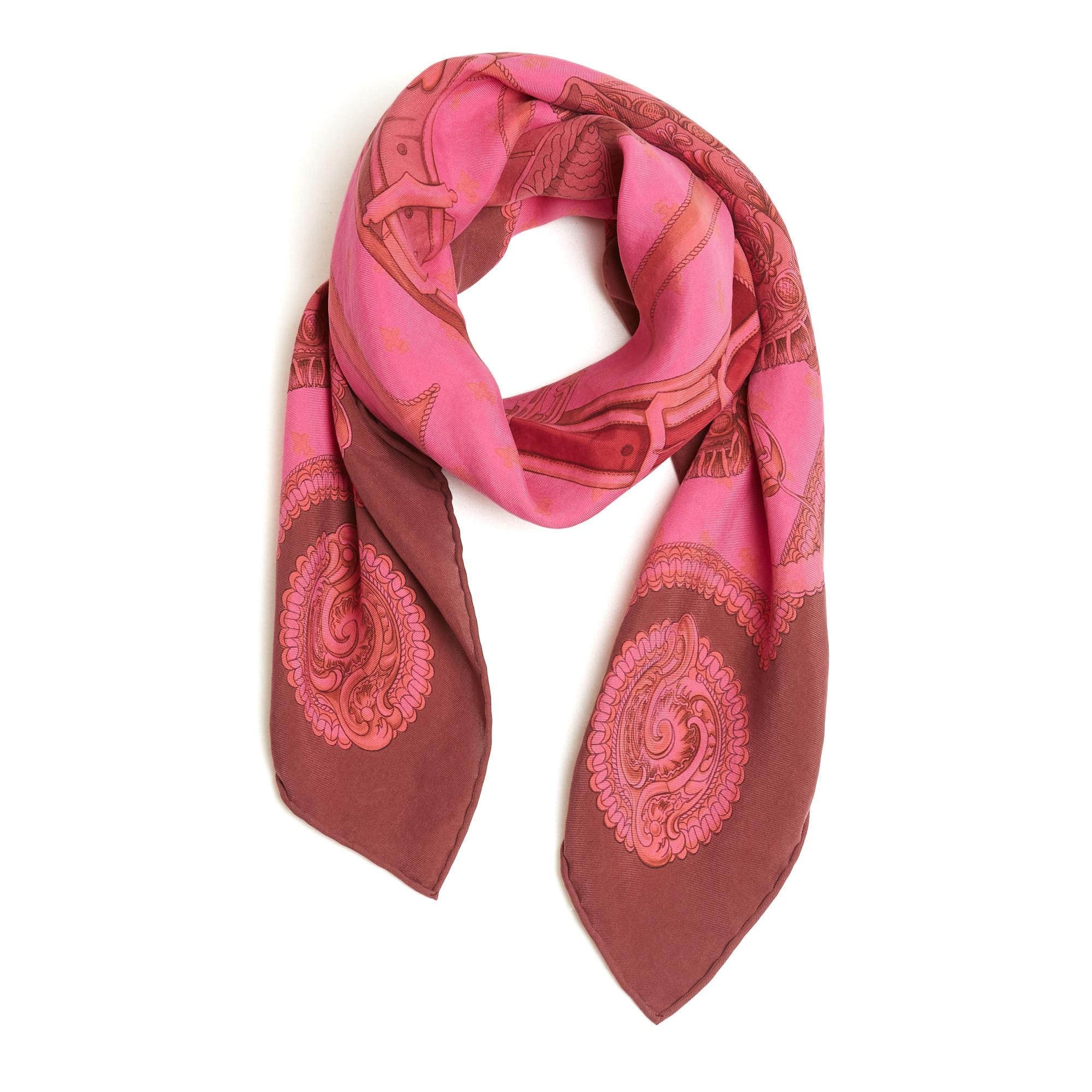 Women's or Men's Hermès 1967 Foulard Carre 90 Selles a Housse Pink Dyed Silk Twill Scarf Hermes For Sale