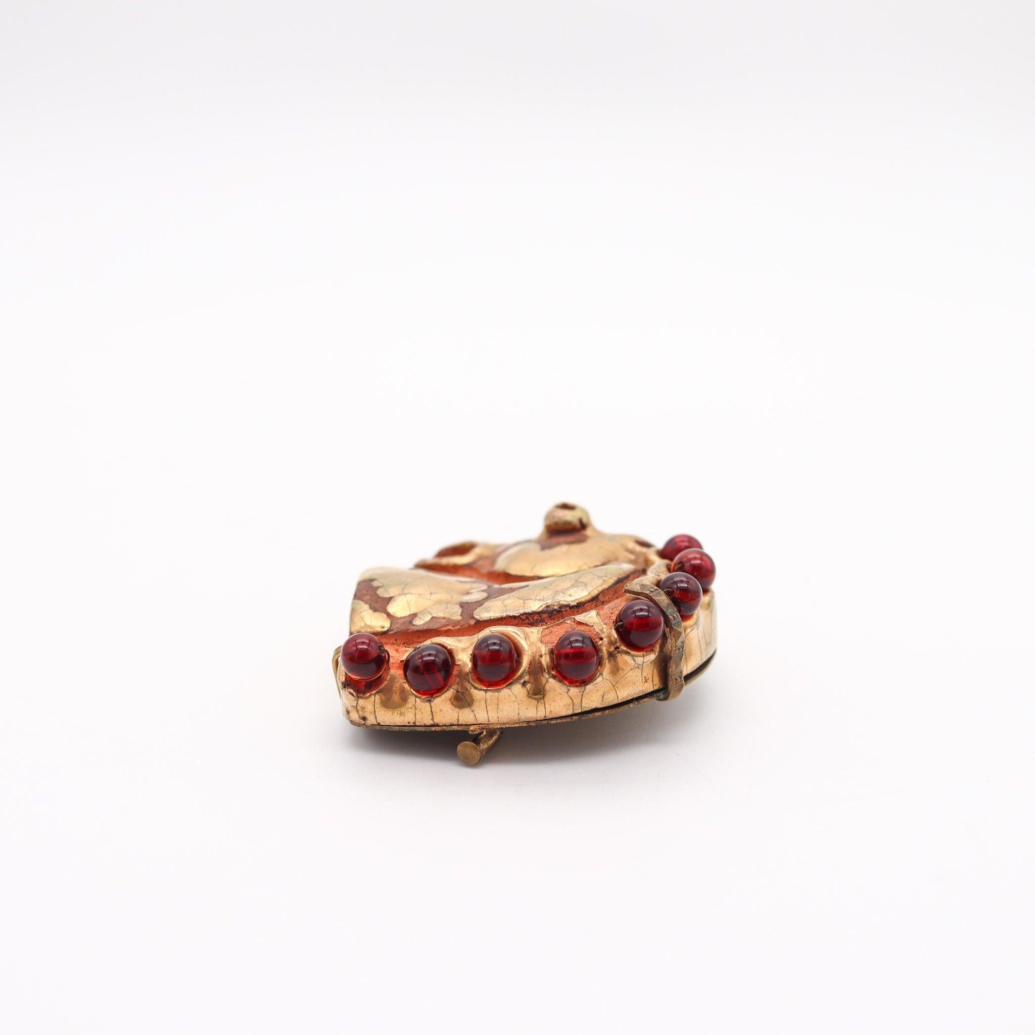 HERMES 1970 Aldo Londi Bronze Brooch Of Horse Head In Glazed & Gilt Ceramic In Excellent Condition In Miami, FL