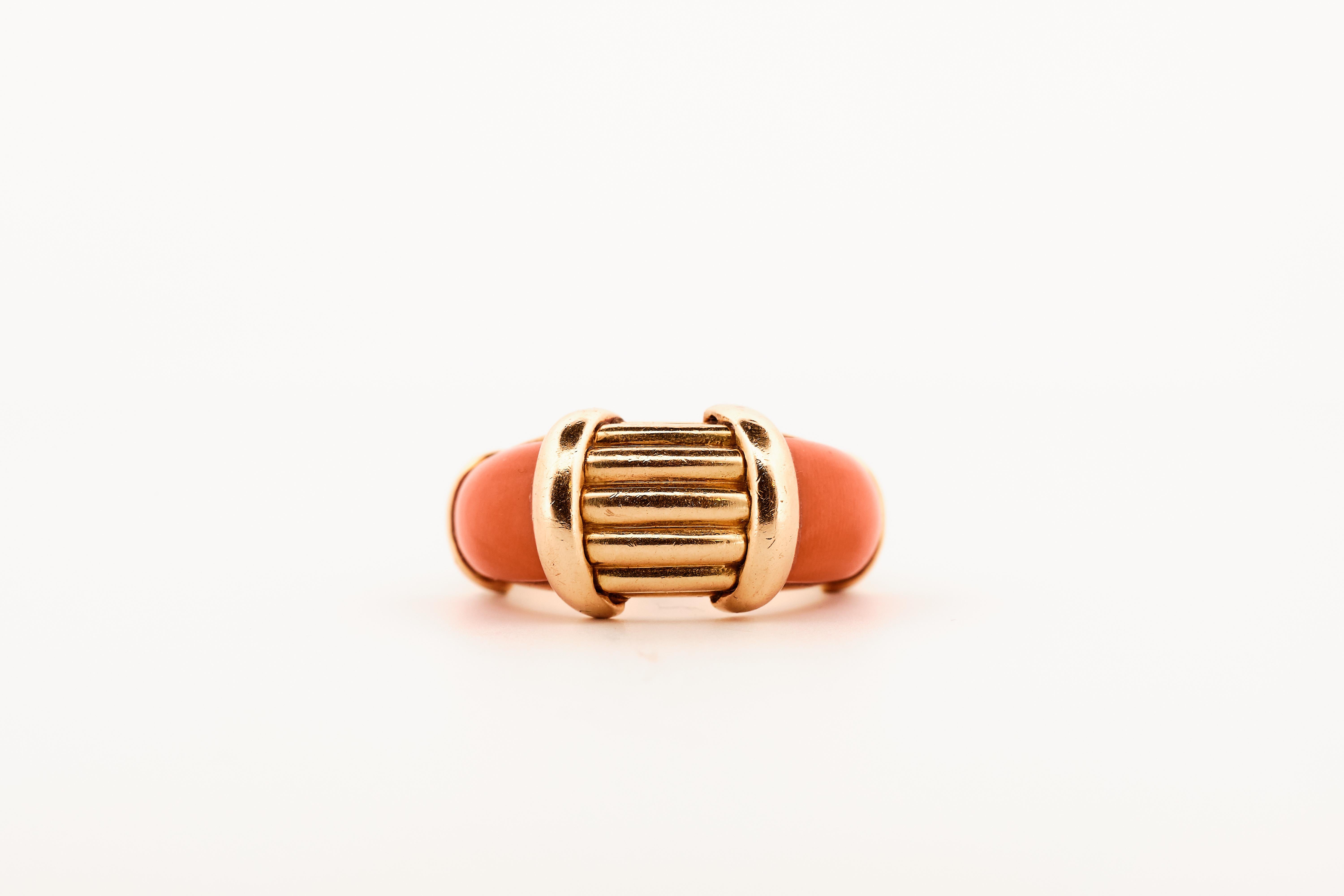 Women's Hermès 1970s yellow gold and coral ring For Sale