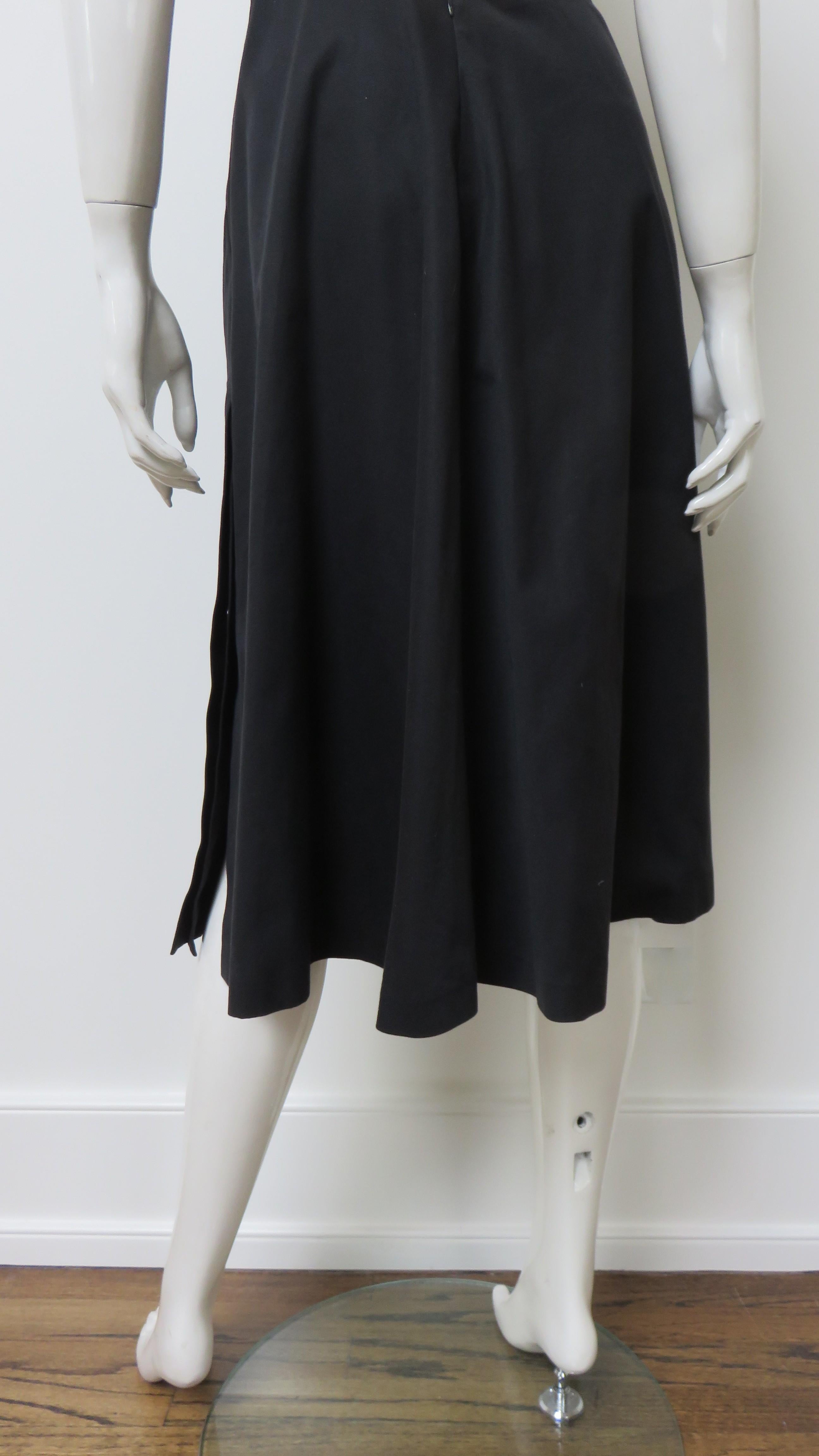 Hermes 1970s Dress with Lace up Back  For Sale 7