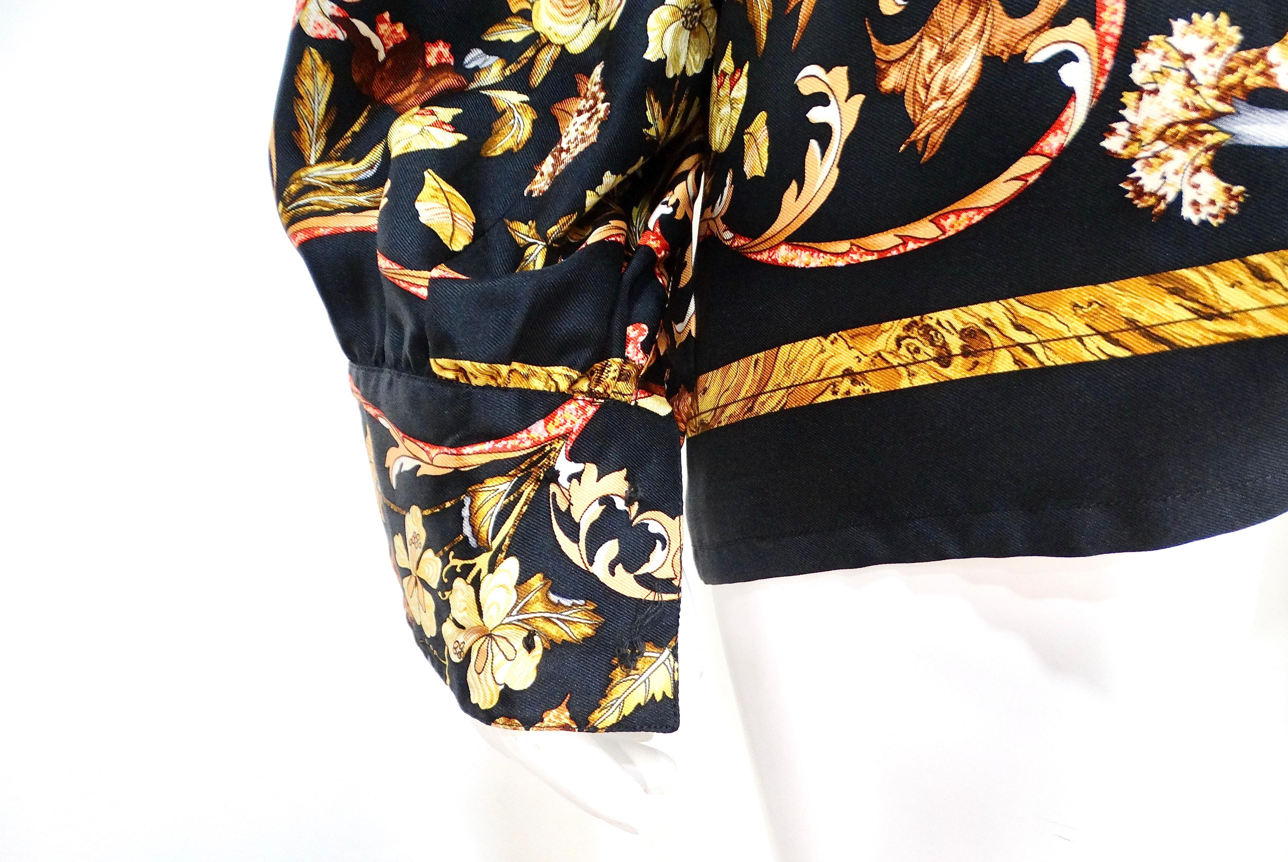 Camicia a maniche lunghe in seta con stampa floreale e di uccelli di Hermes degli anni '80 in vendita 1