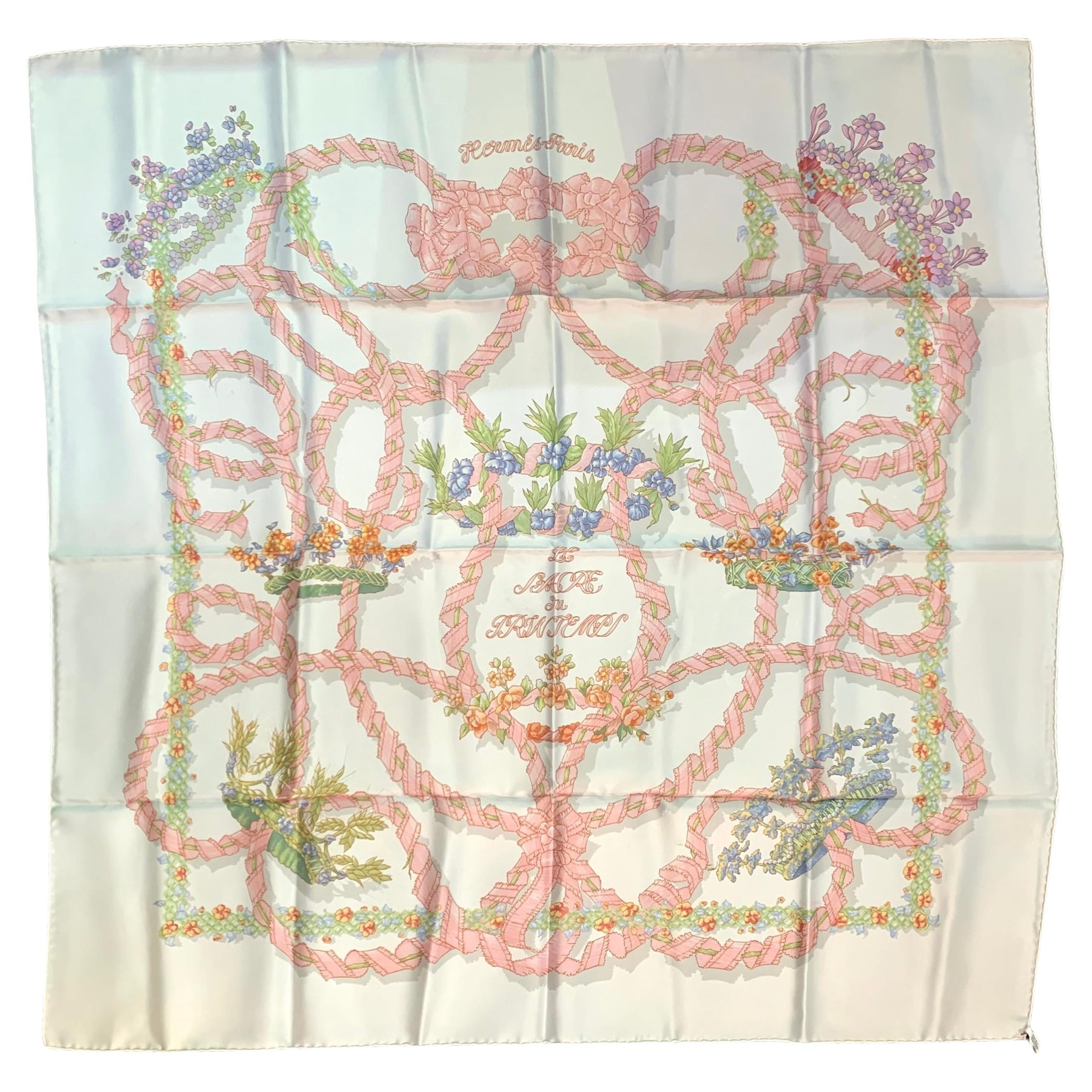 Hermès 1986 „Le Sacre du Printemps“ – Seidenschal in Frühlingsrosa und Weiß im Angebot