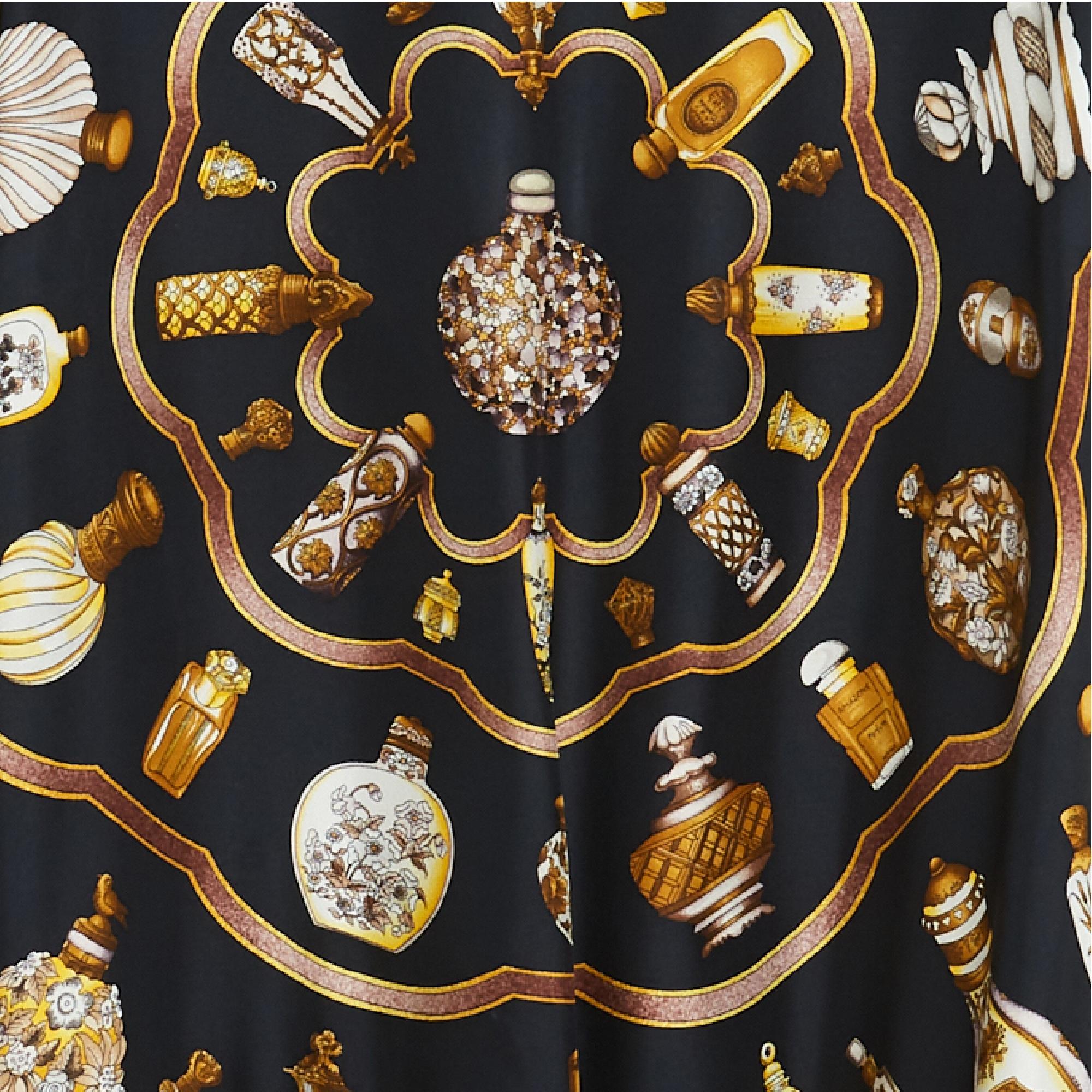 Hermès Rollkragenpullover, Serie Twillaine, aus schwarzem Kaschmir, Vorderseite aus Seidenköper mit 